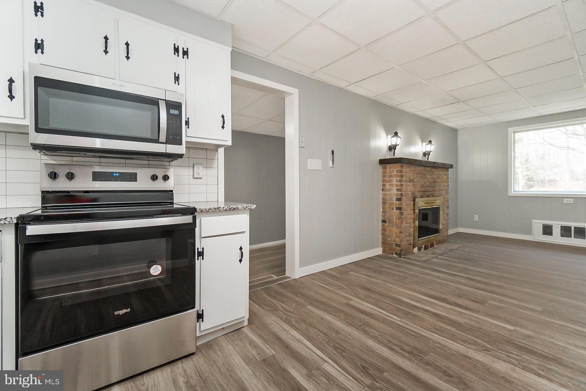HOLIDAY POCONO - Residential