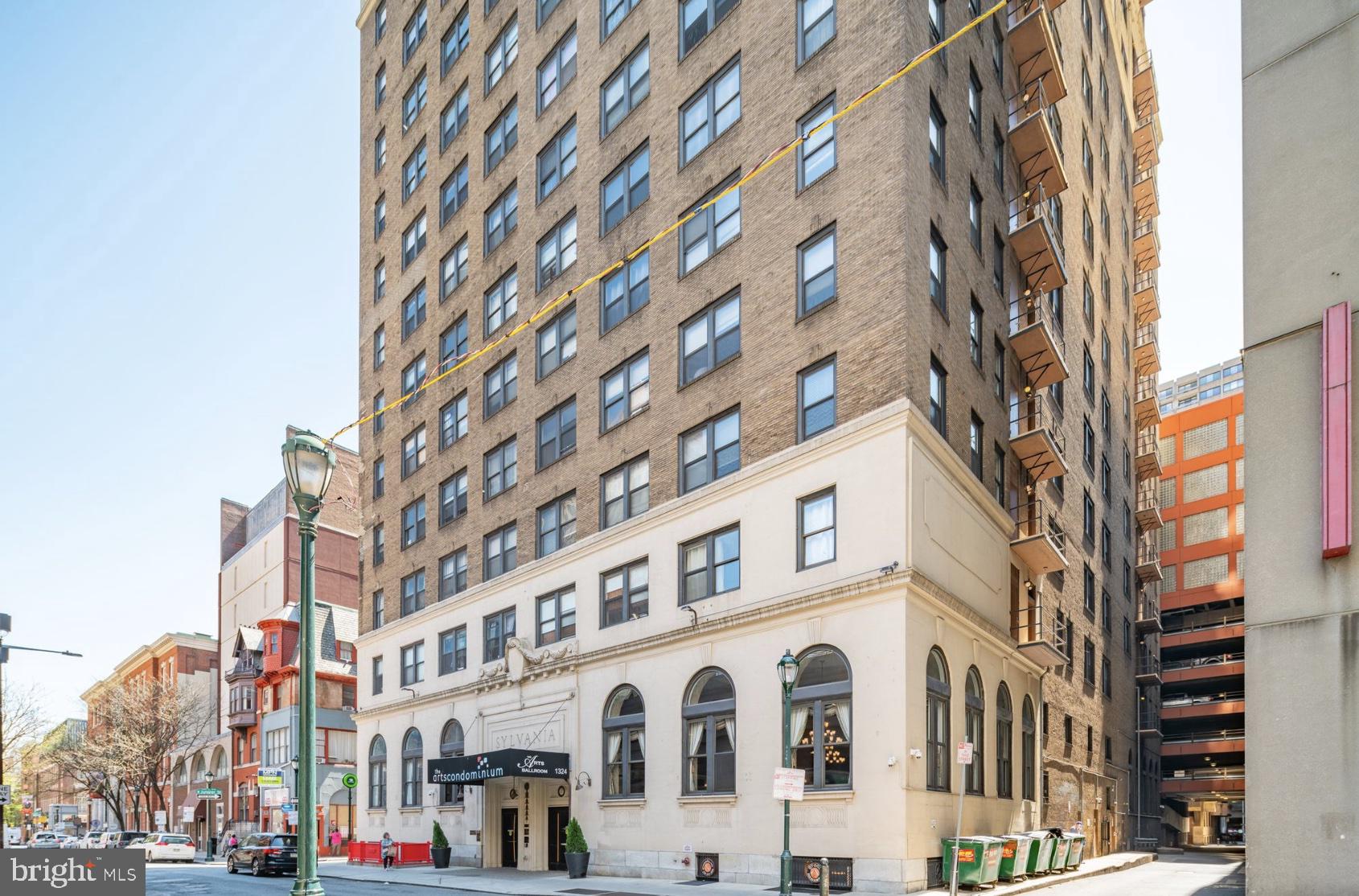 CENTER CITY - Residential