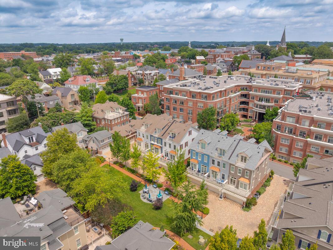 ACTONS LANDING CONDOS - Residential