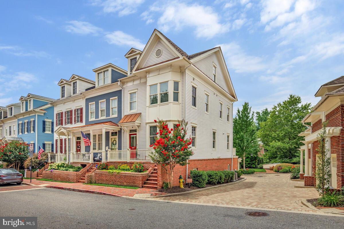 ACTONS LANDING CONDOS - Residential