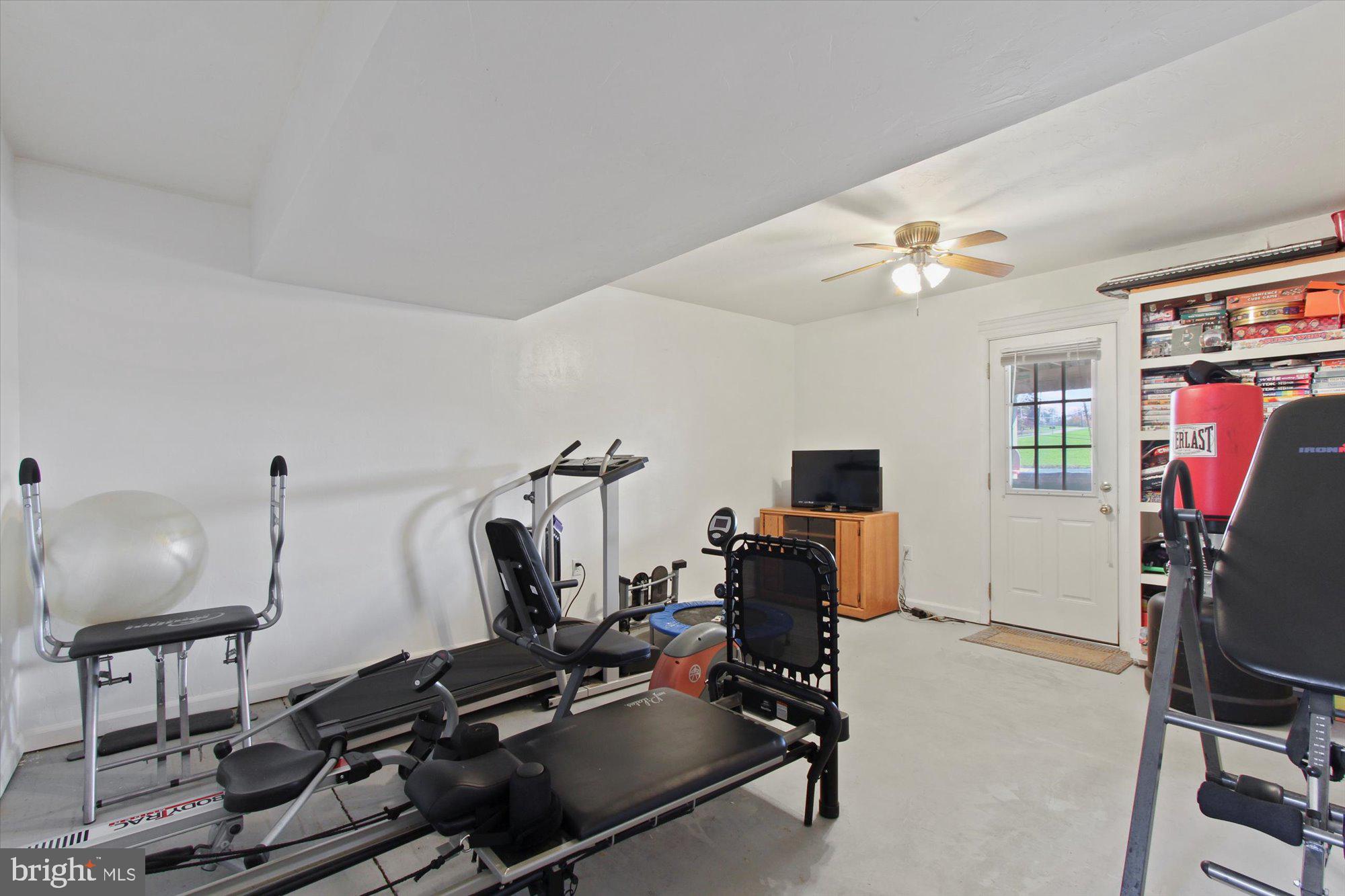 INDIAN MEADOWS - Residential