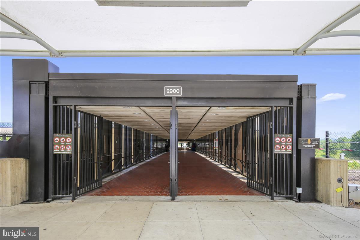 FAIRFAX COUNTY - Residential