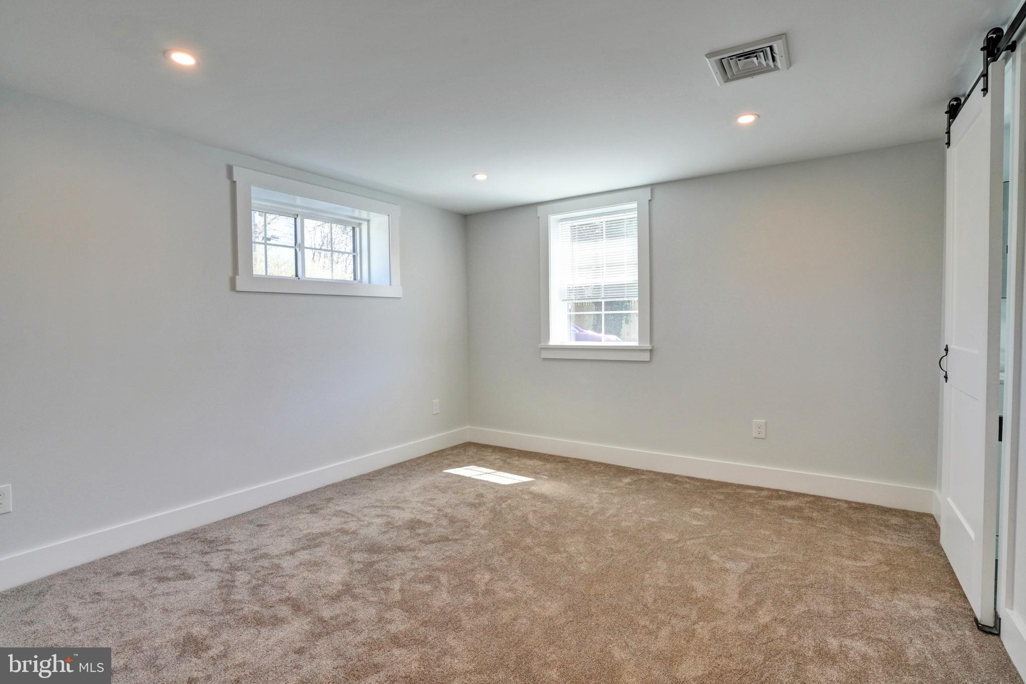 GARY TERRACE - Commercial Sale