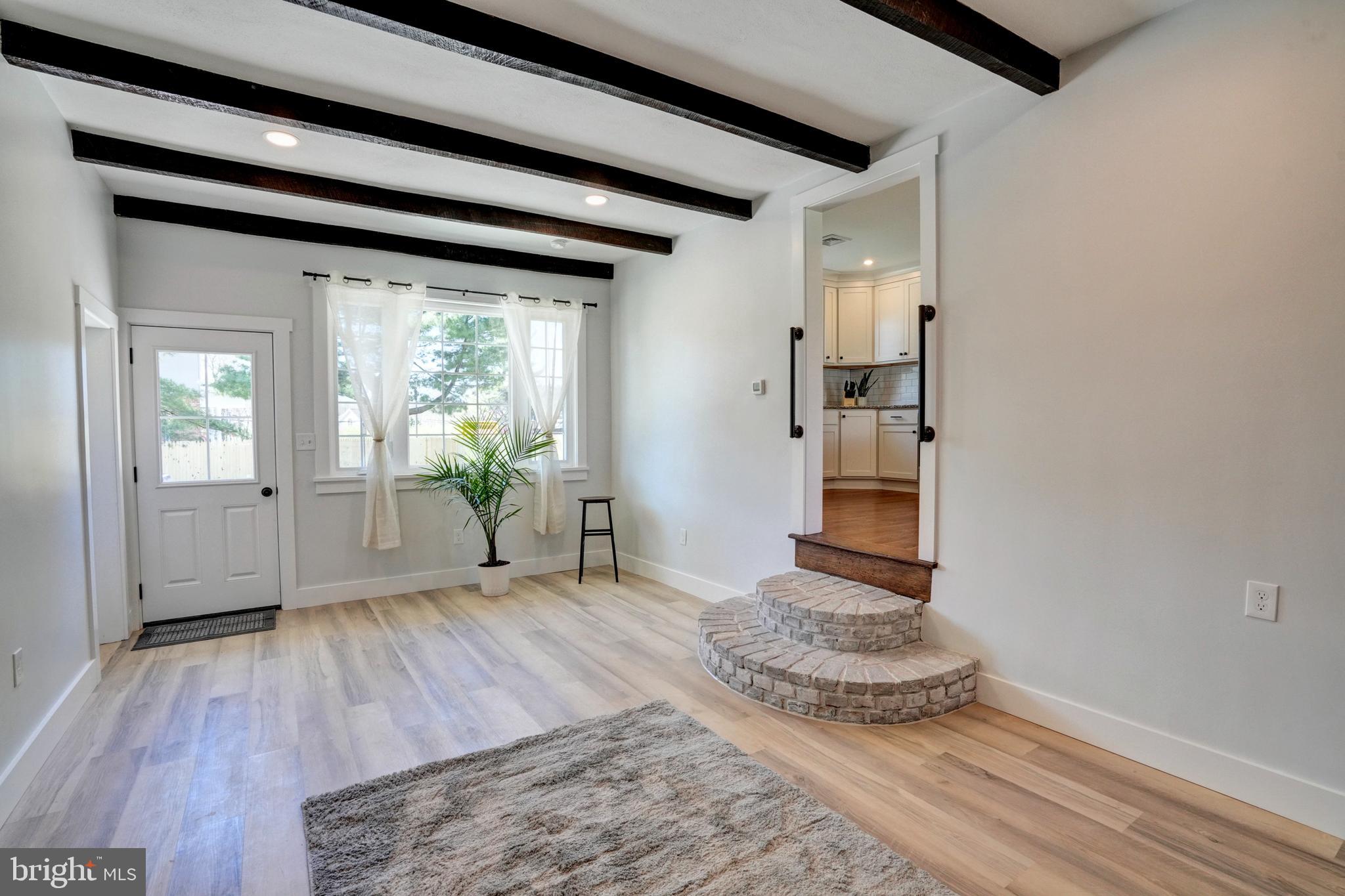 GARY TERRACE - Commercial Sale