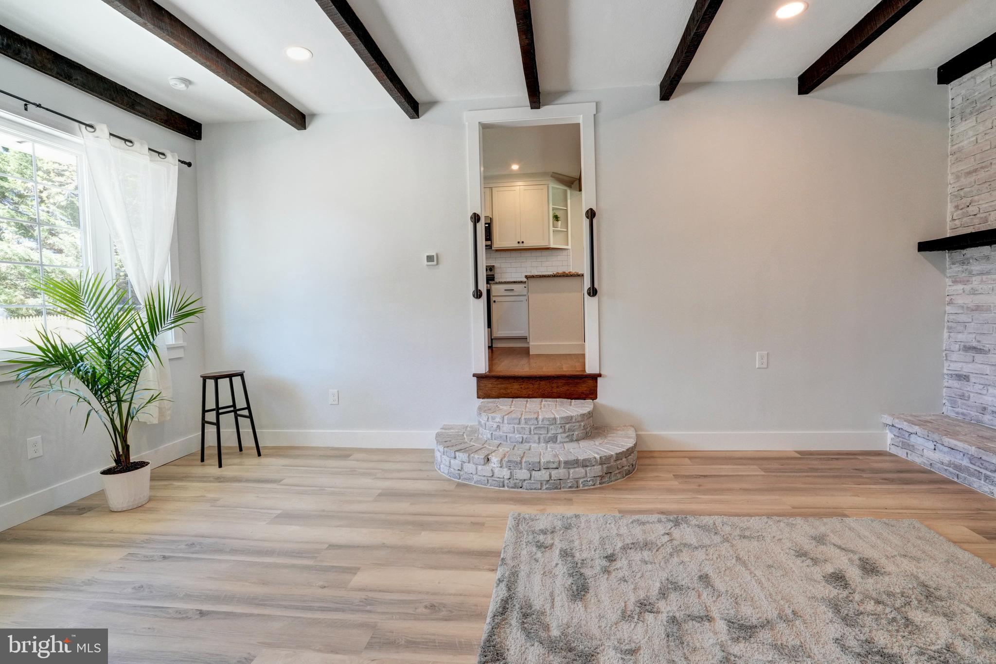 GARY TERRACE - Commercial Sale