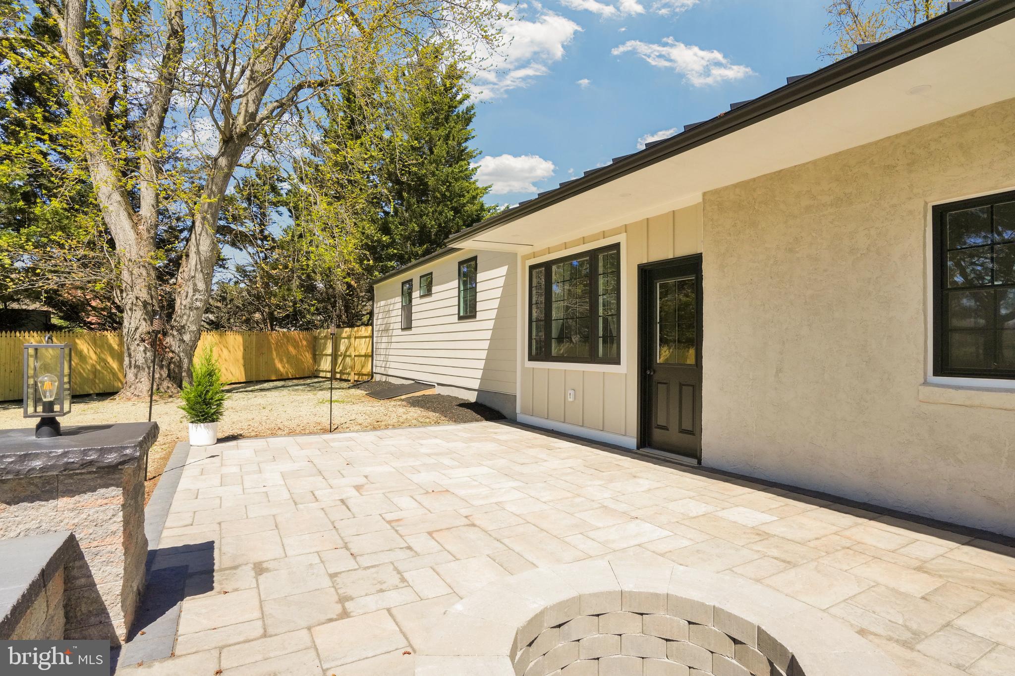 GARY TERRACE - Commercial Sale