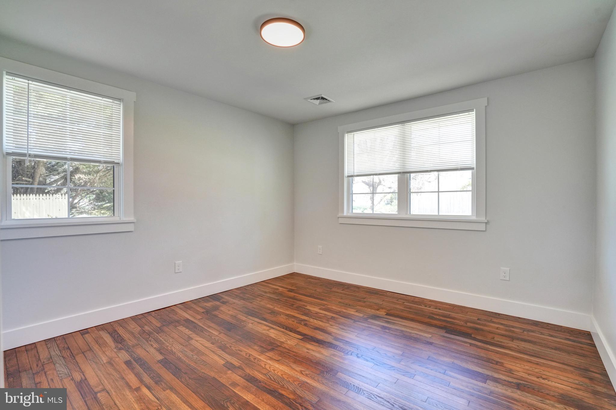 GARY TERRACE - Commercial Sale