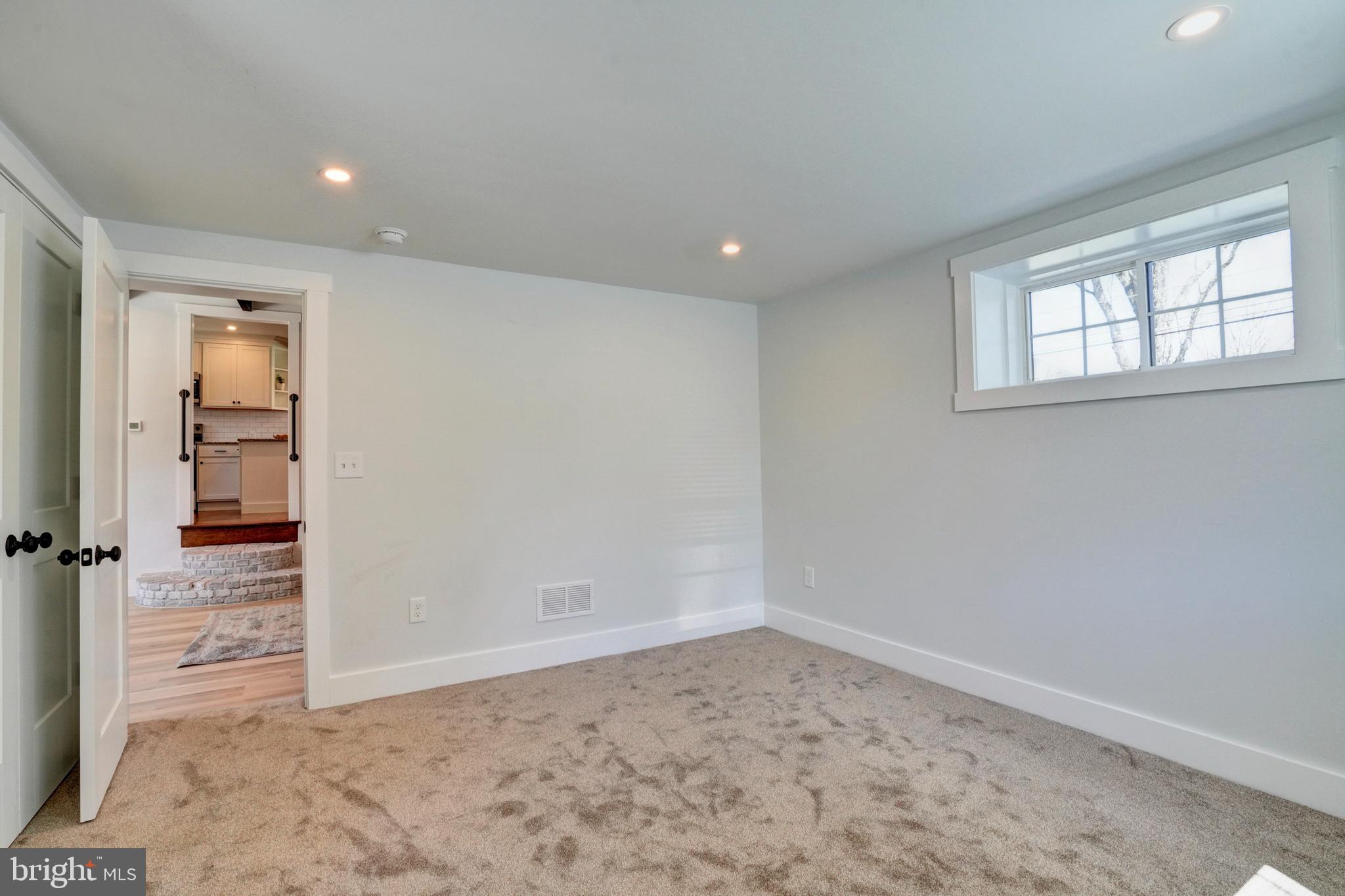 GARY TERRACE - Commercial Sale