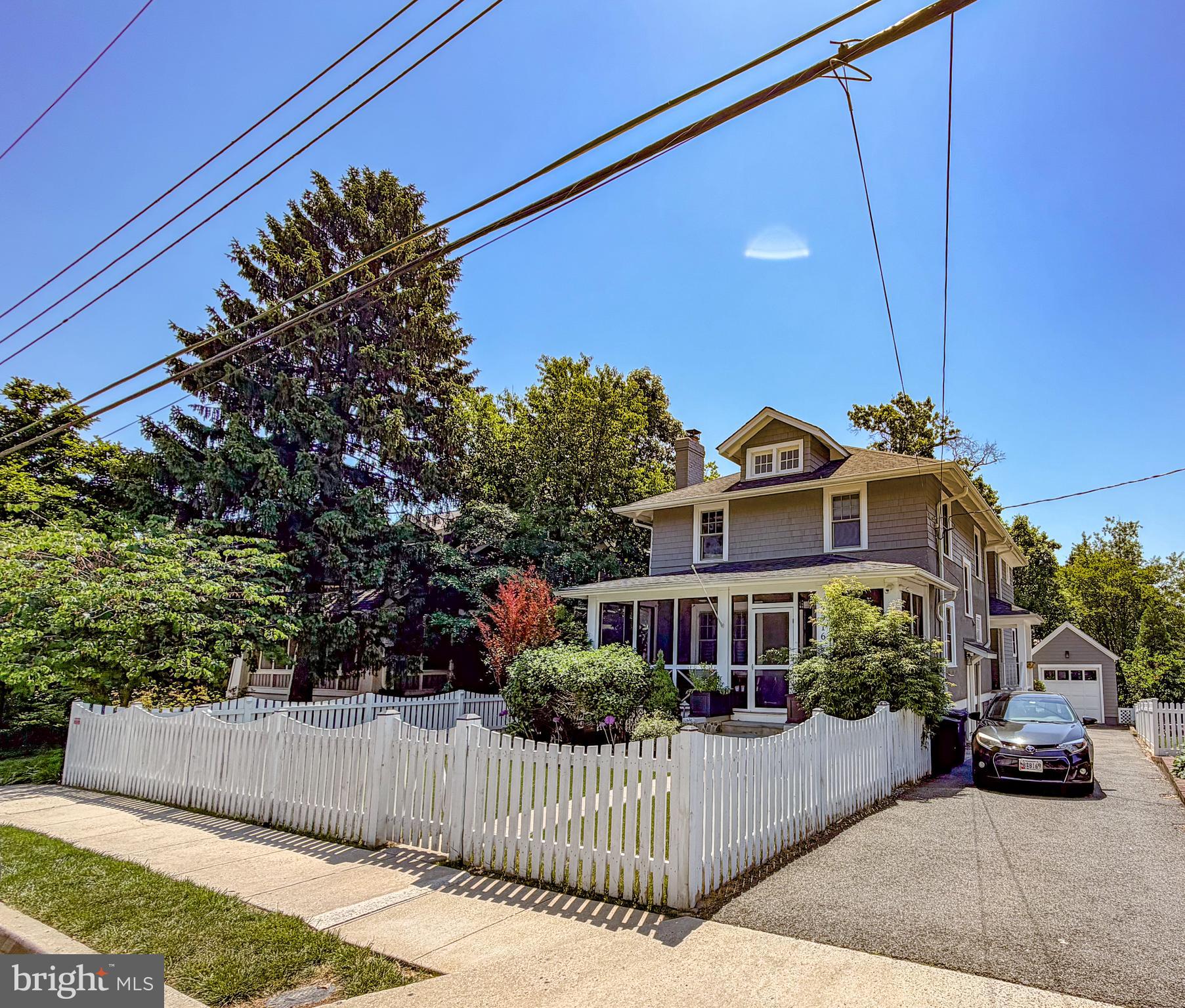 LYON PARK - Residential