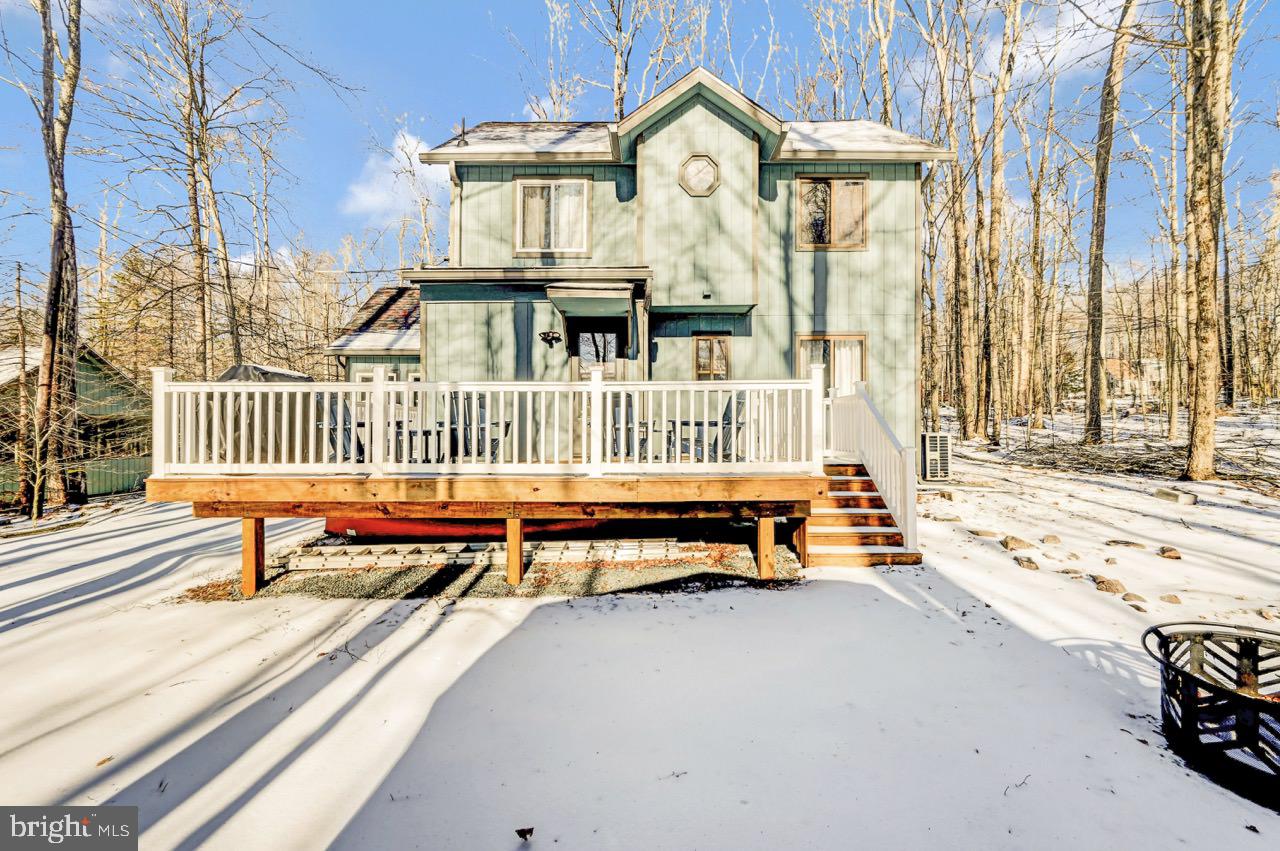 ARROWHEAD LAKE - Residential
