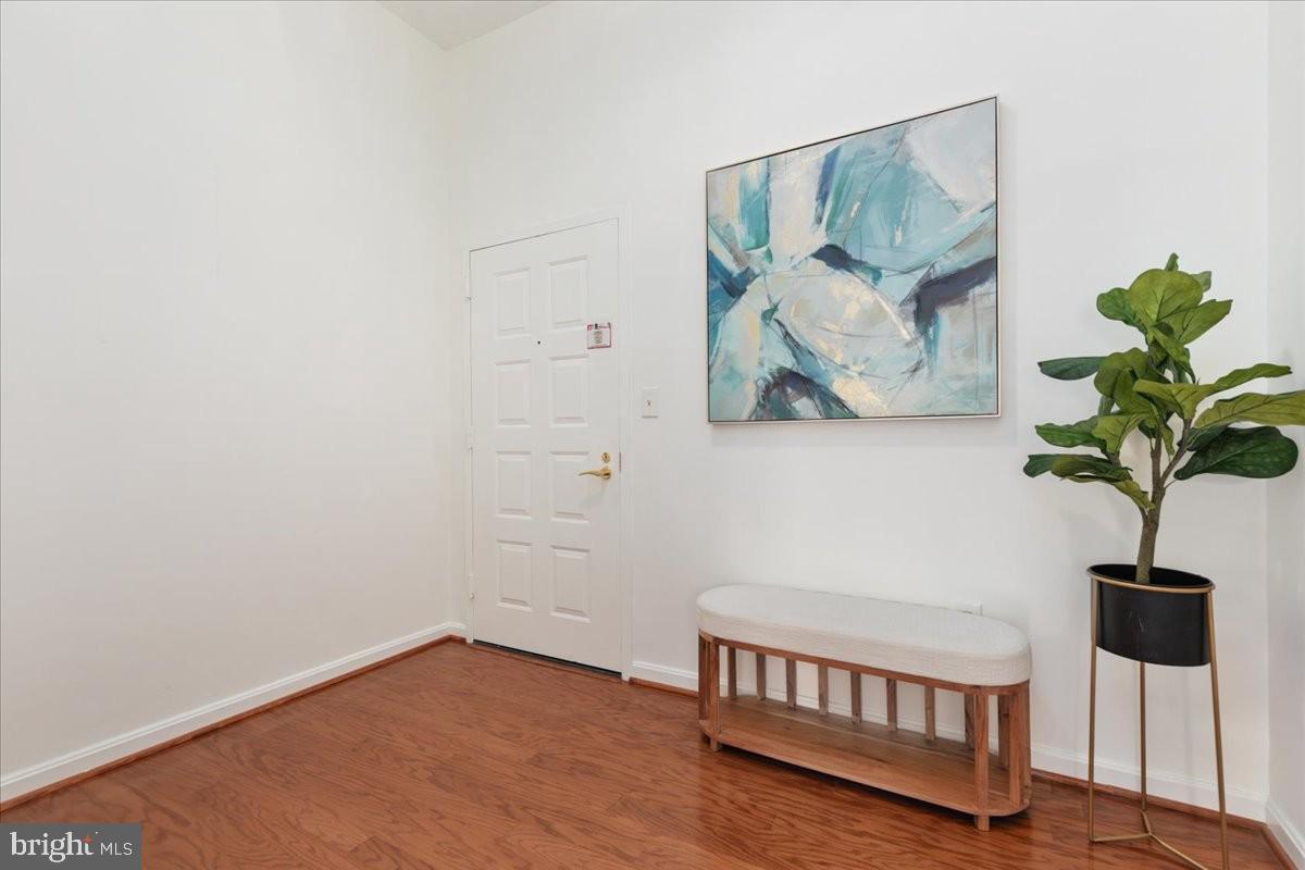 LANSDOWNE WOODS - Residential