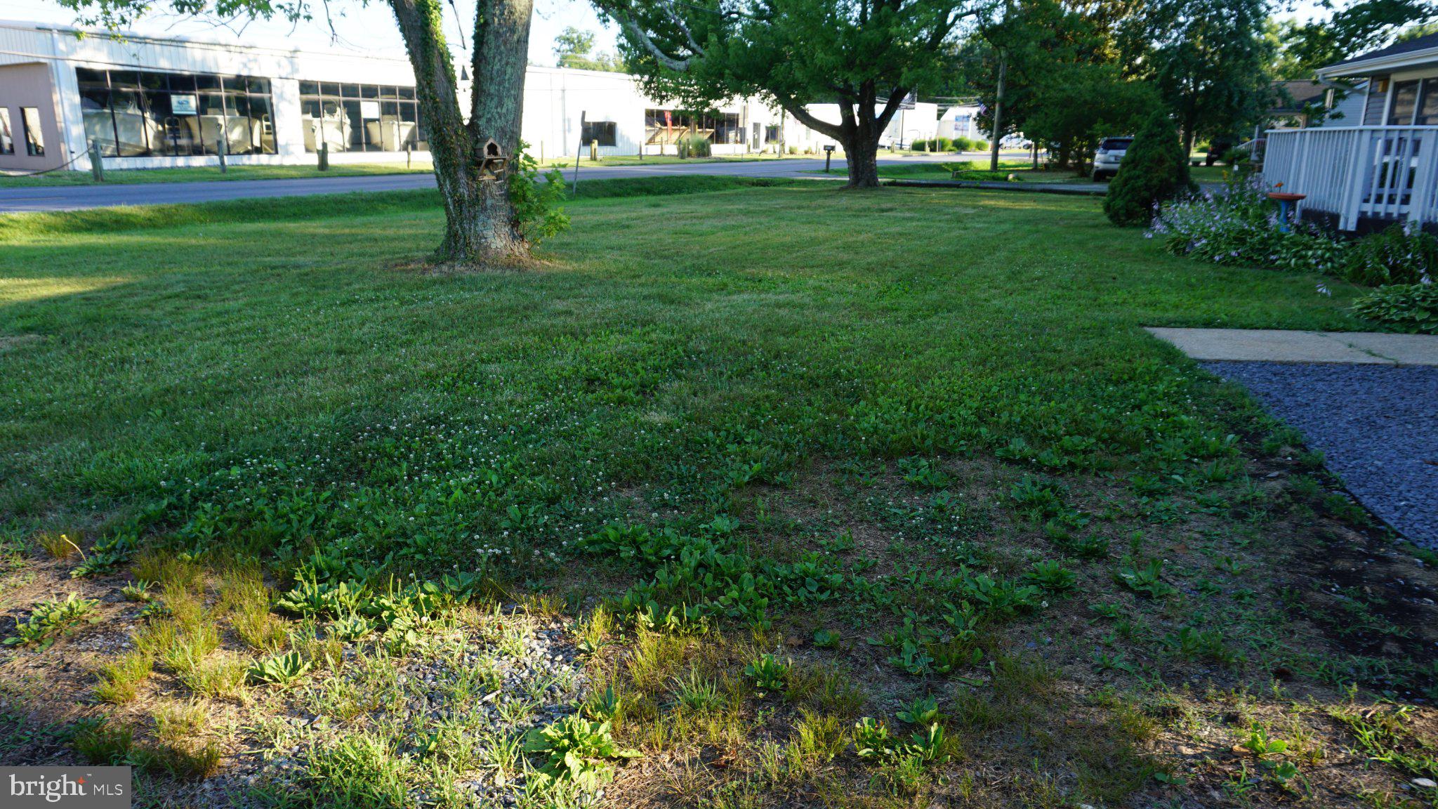 DEALE BEACH - Residential