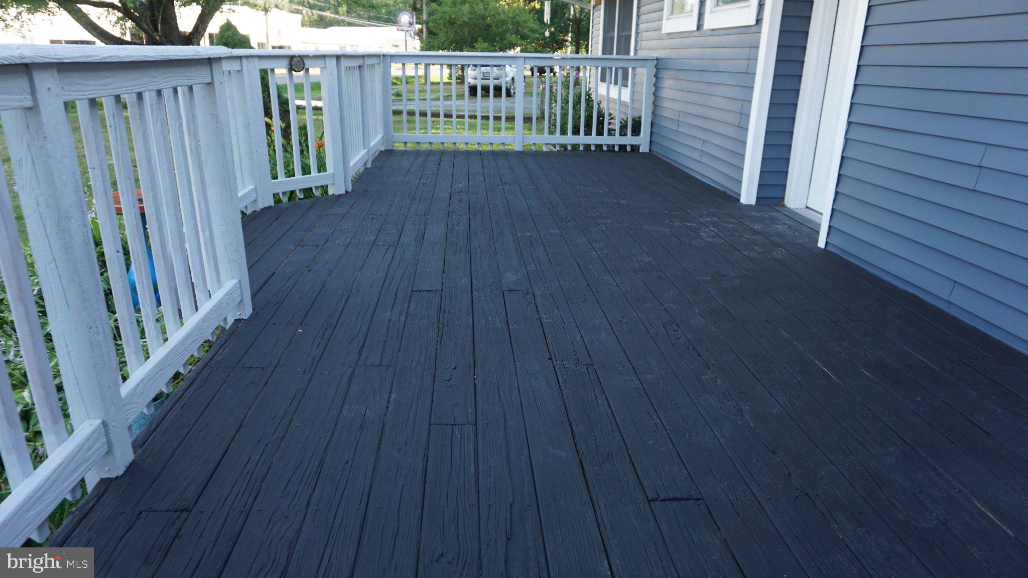 DEALE BEACH - Residential