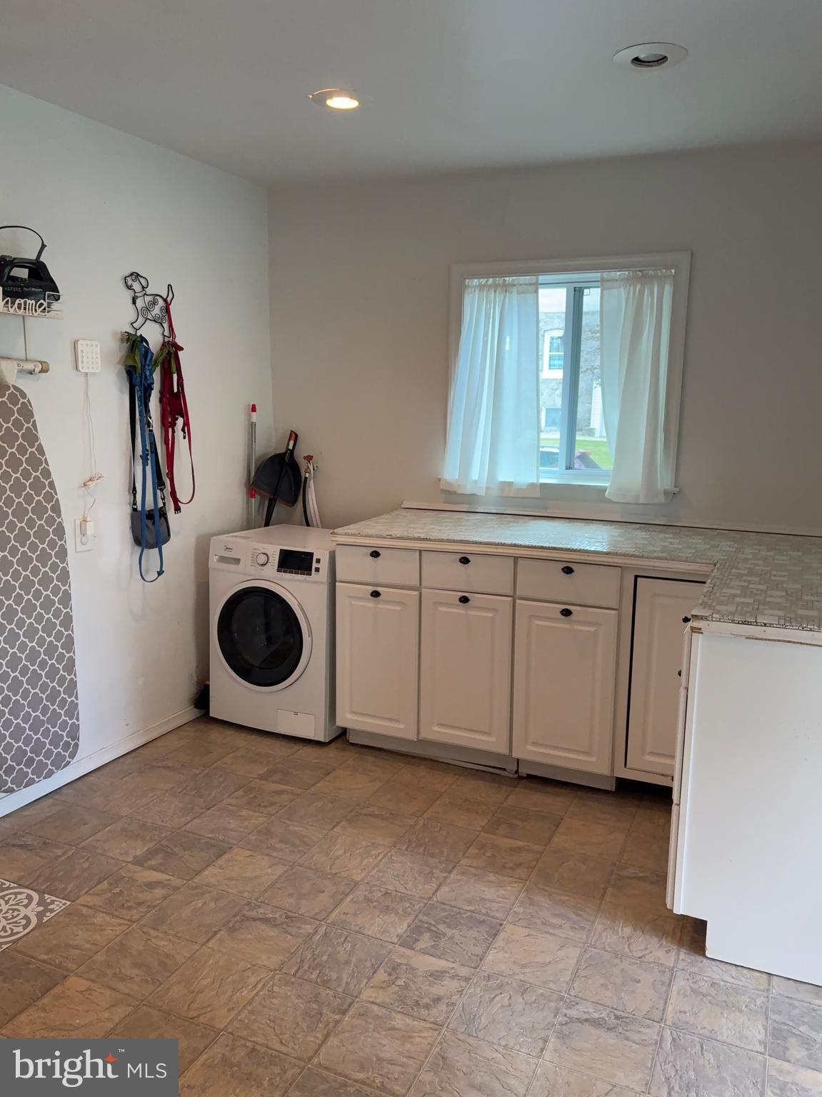 COLLINGDALE - Residential