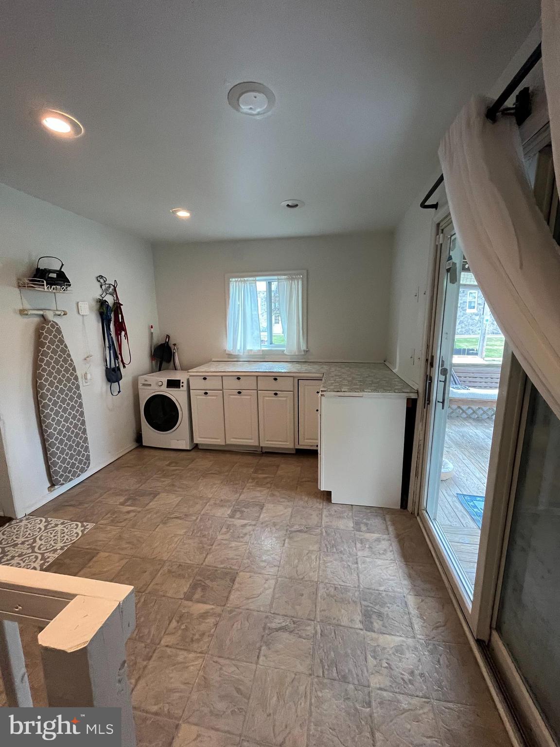 COLLINGDALE - Residential