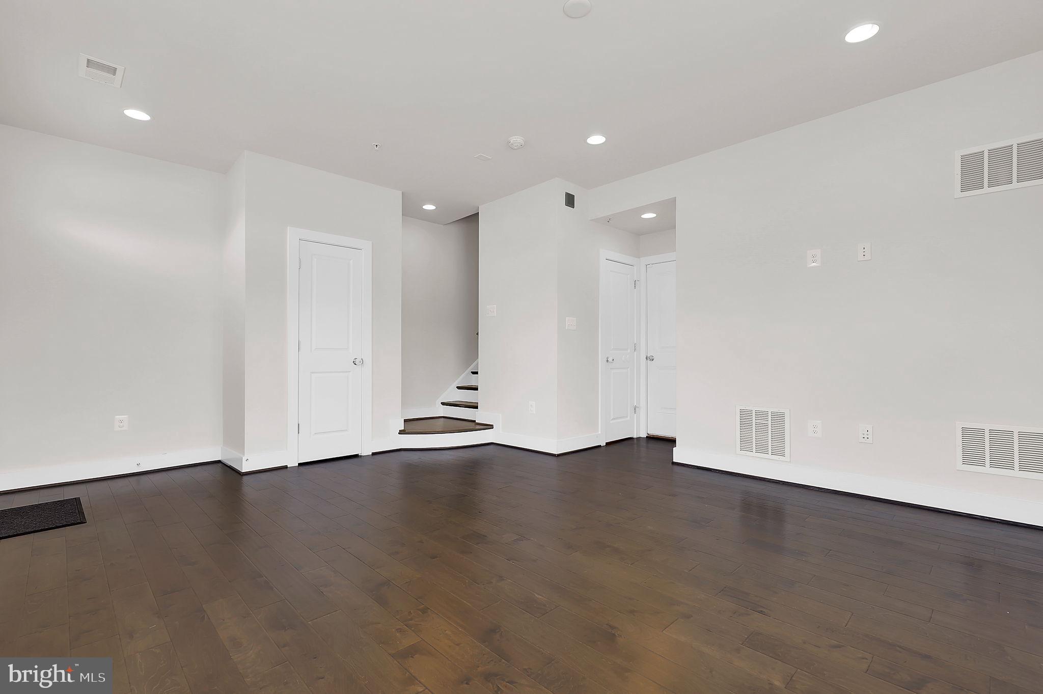 CLARKSBURG TOWN CENTER - Residential