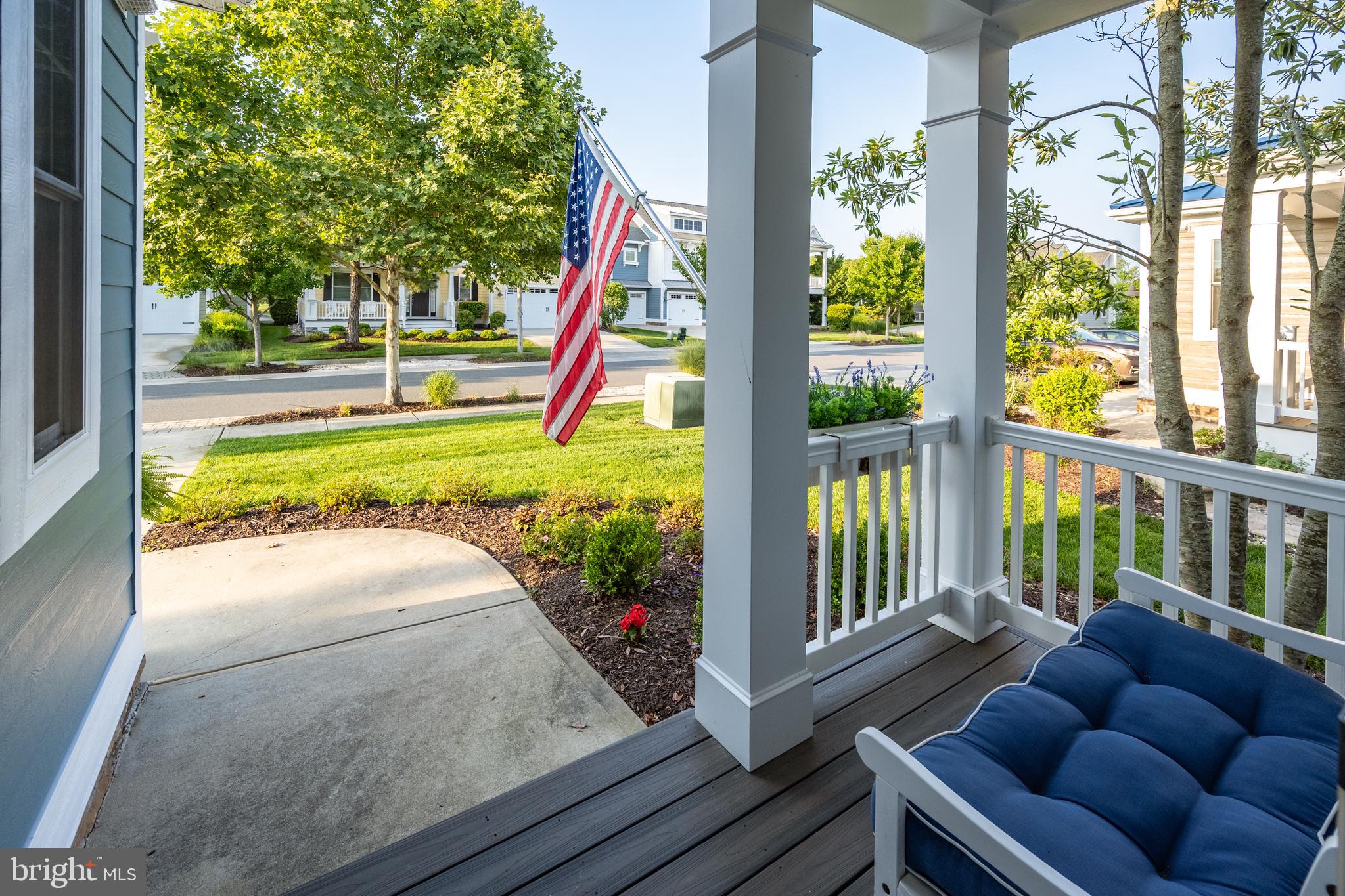 BAYSIDE - Residential