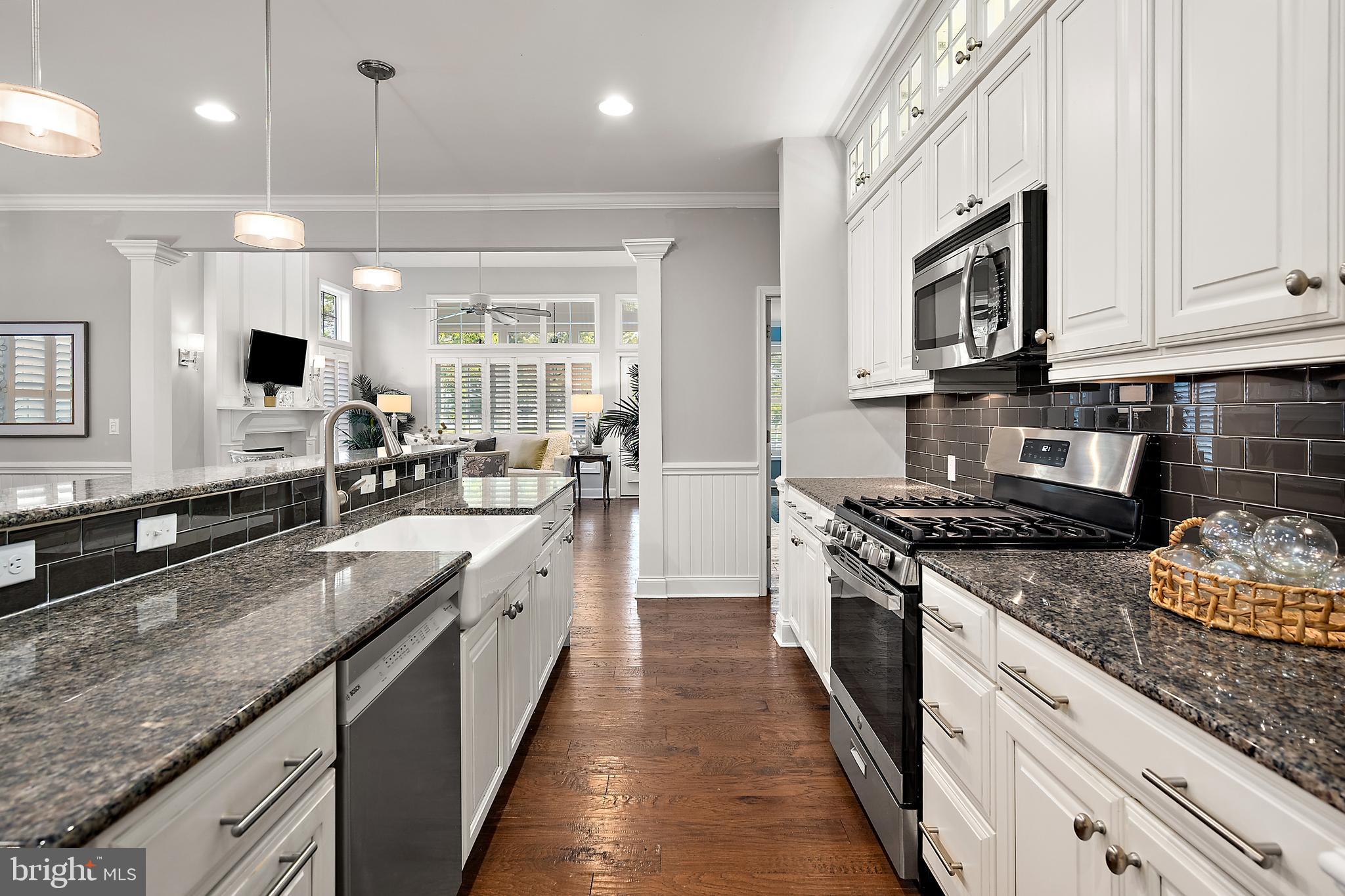 BAYSIDE - Residential