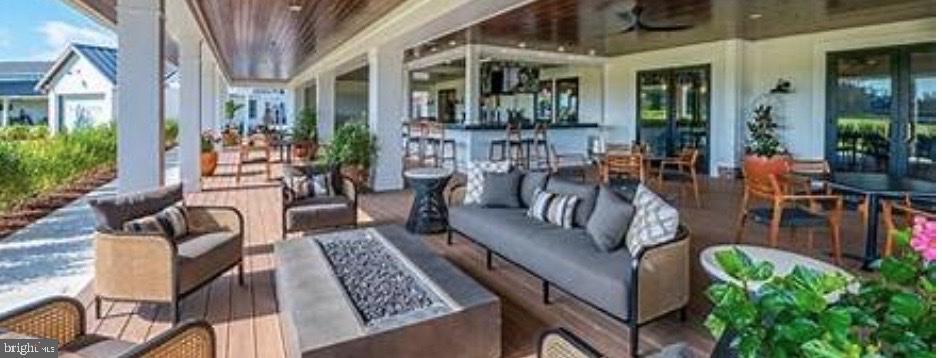 BAYSIDE - Residential