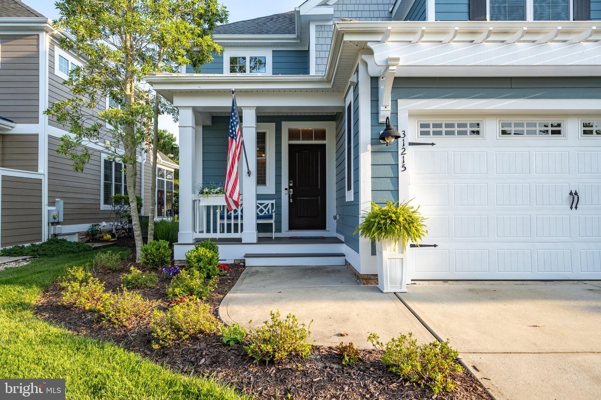 BAYSIDE - Residential