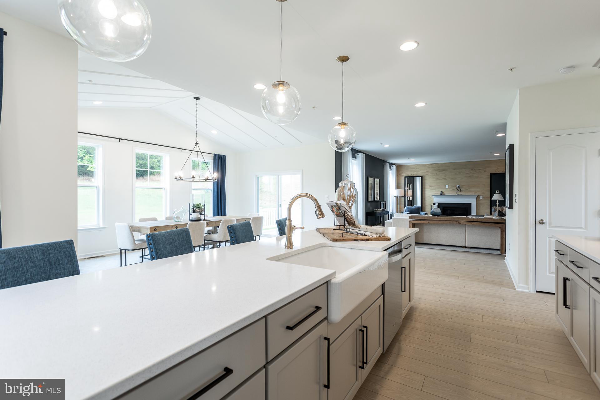 HUNTFIELD - Residential