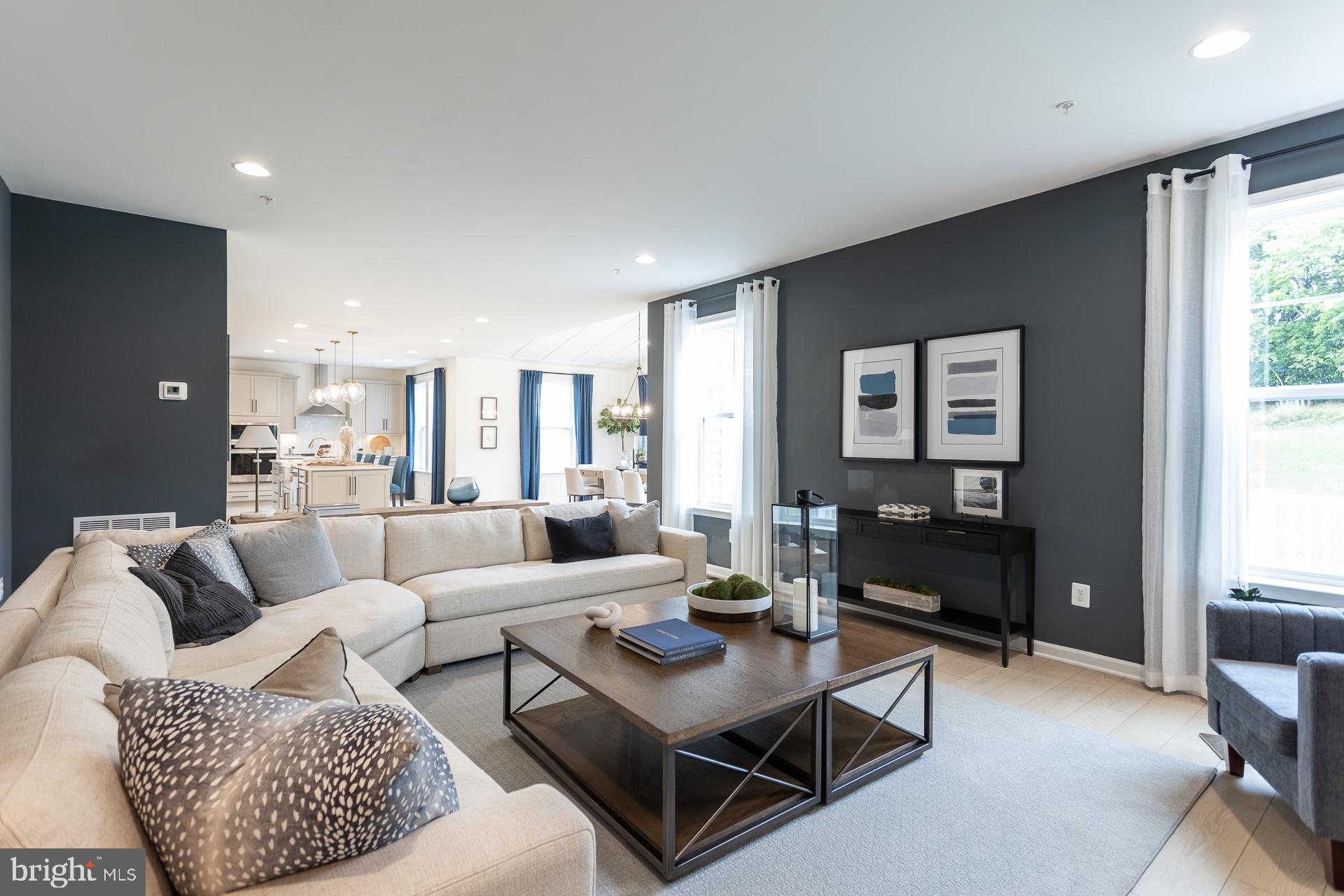 HUNTFIELD - Residential