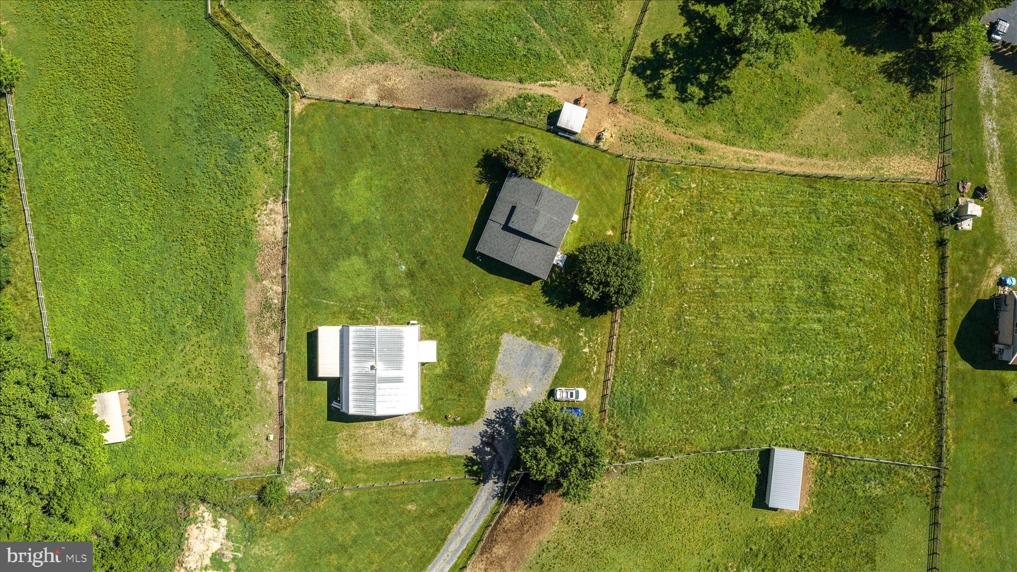 AVON BEND - Farm