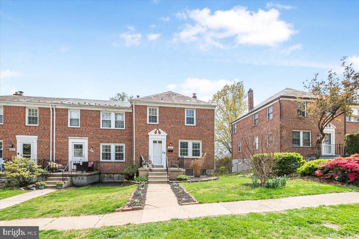 ACADEMY HEIGHTS - Residential