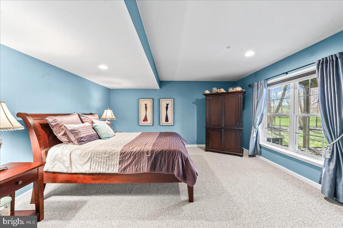 PICKERING GLEN - Residential