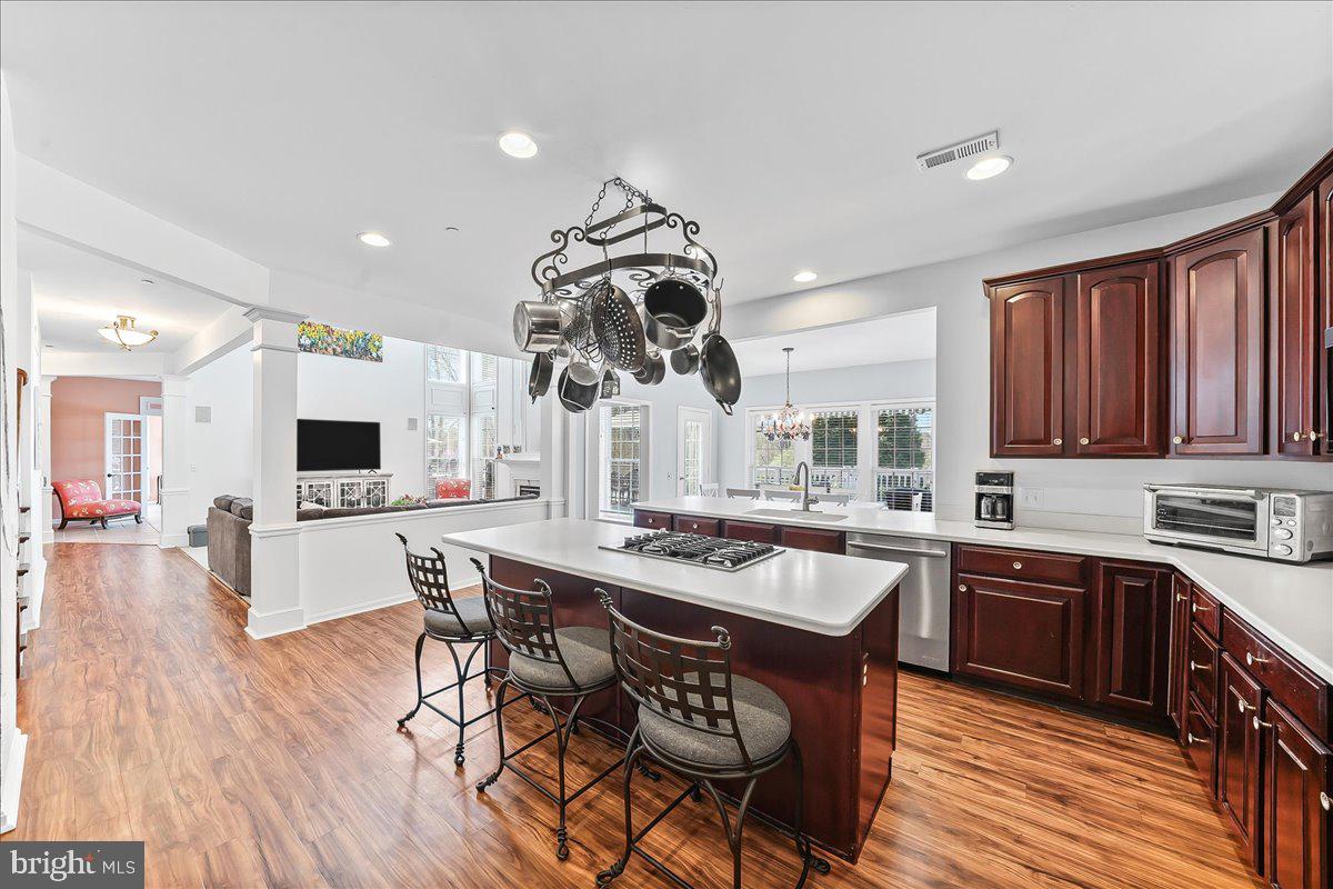 PICKERING GLEN - Residential