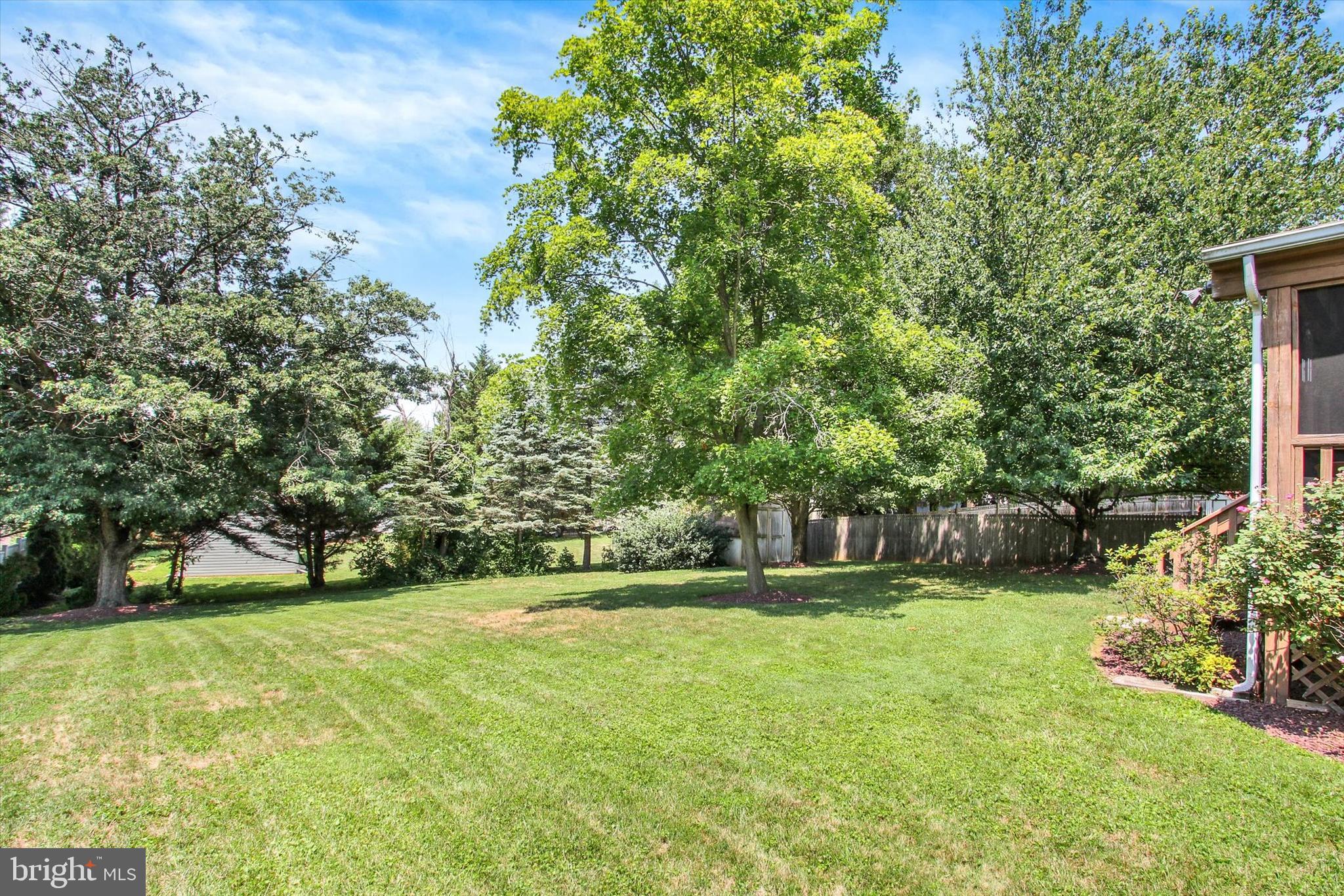 HALL ESTATES - Residential