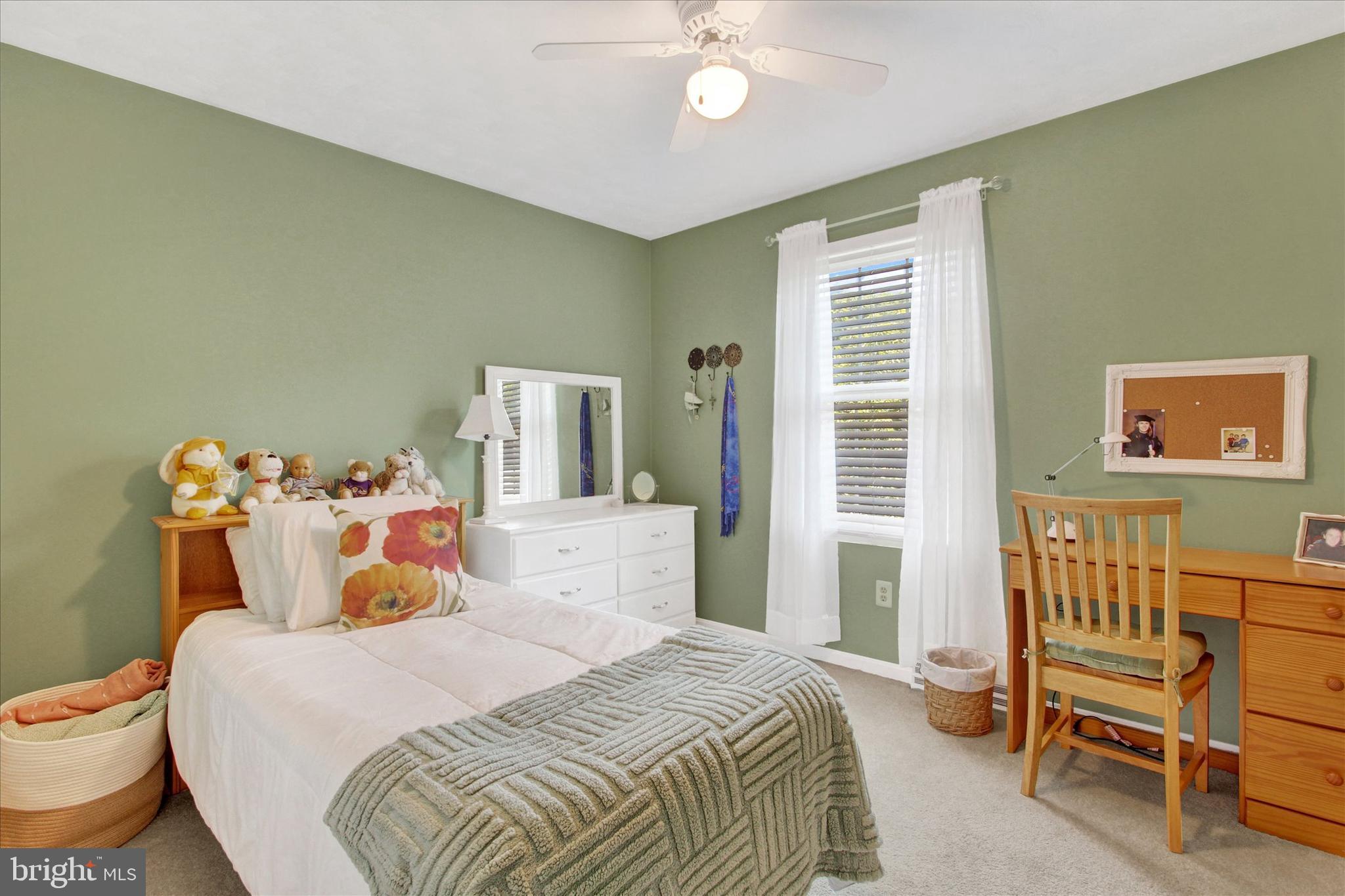 HALL ESTATES - Residential