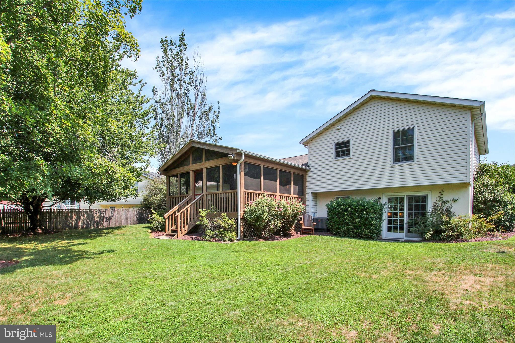 HALL ESTATES - Residential