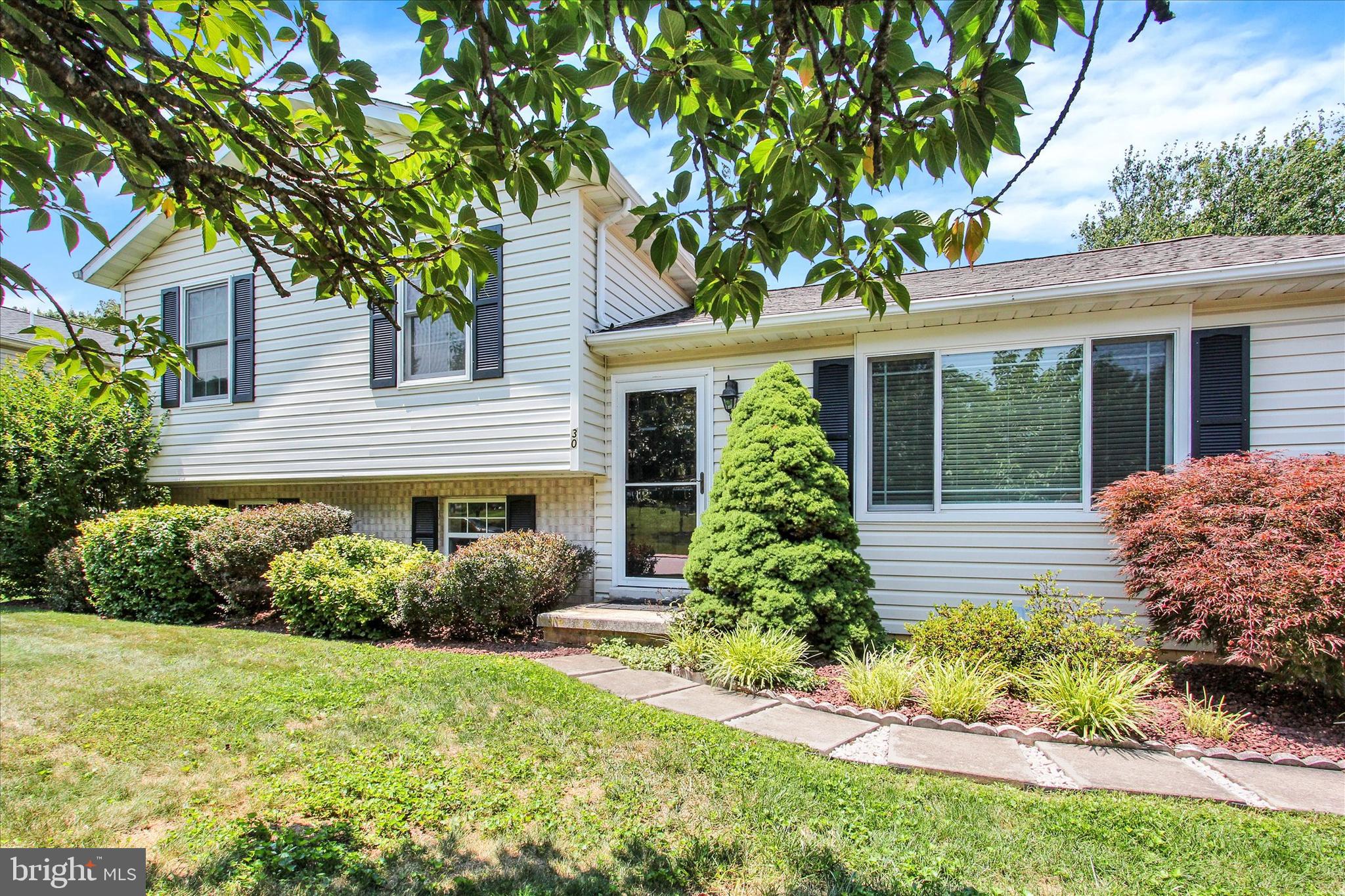 HALL ESTATES - Residential