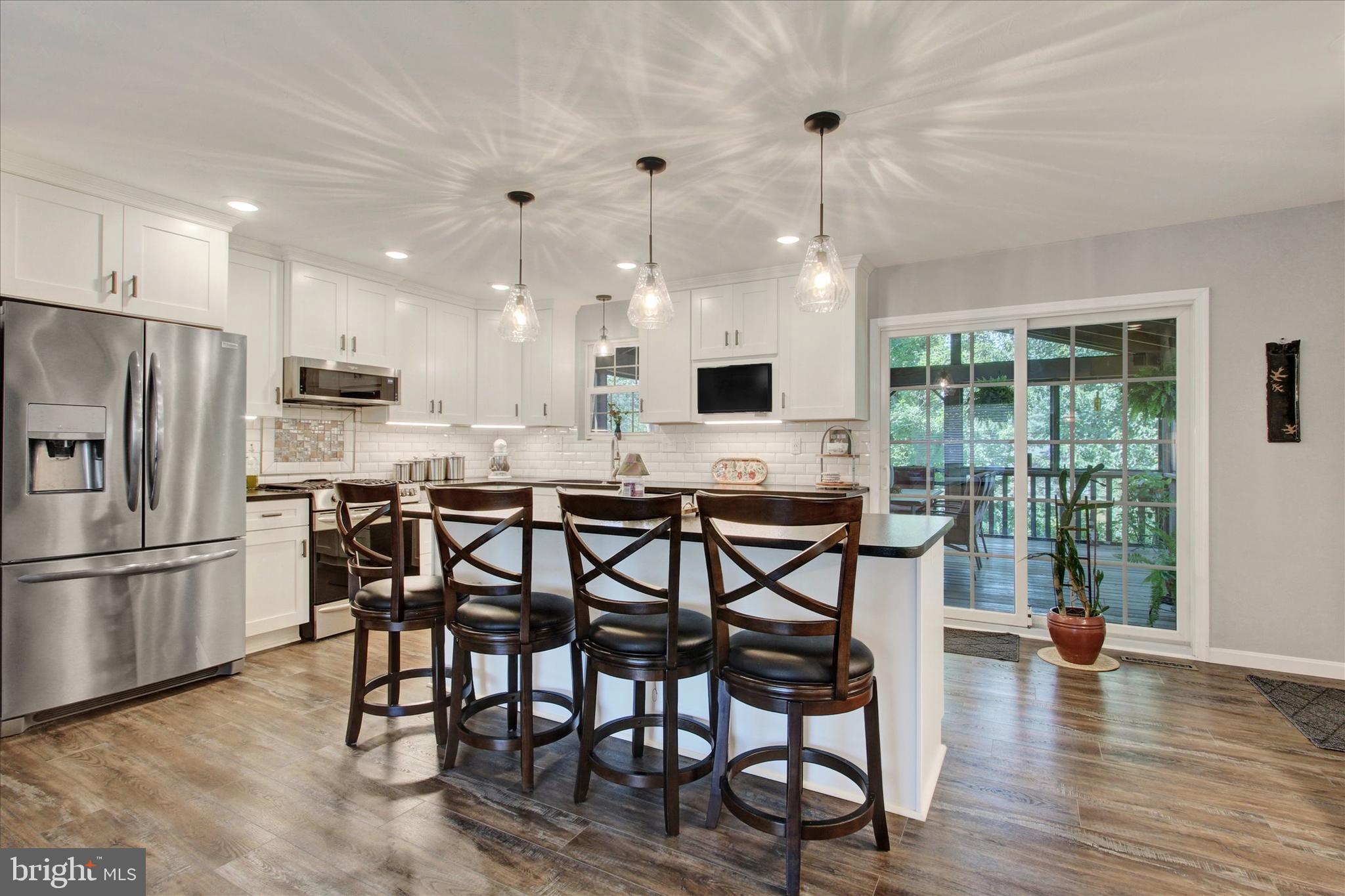 HALL ESTATES - Residential
