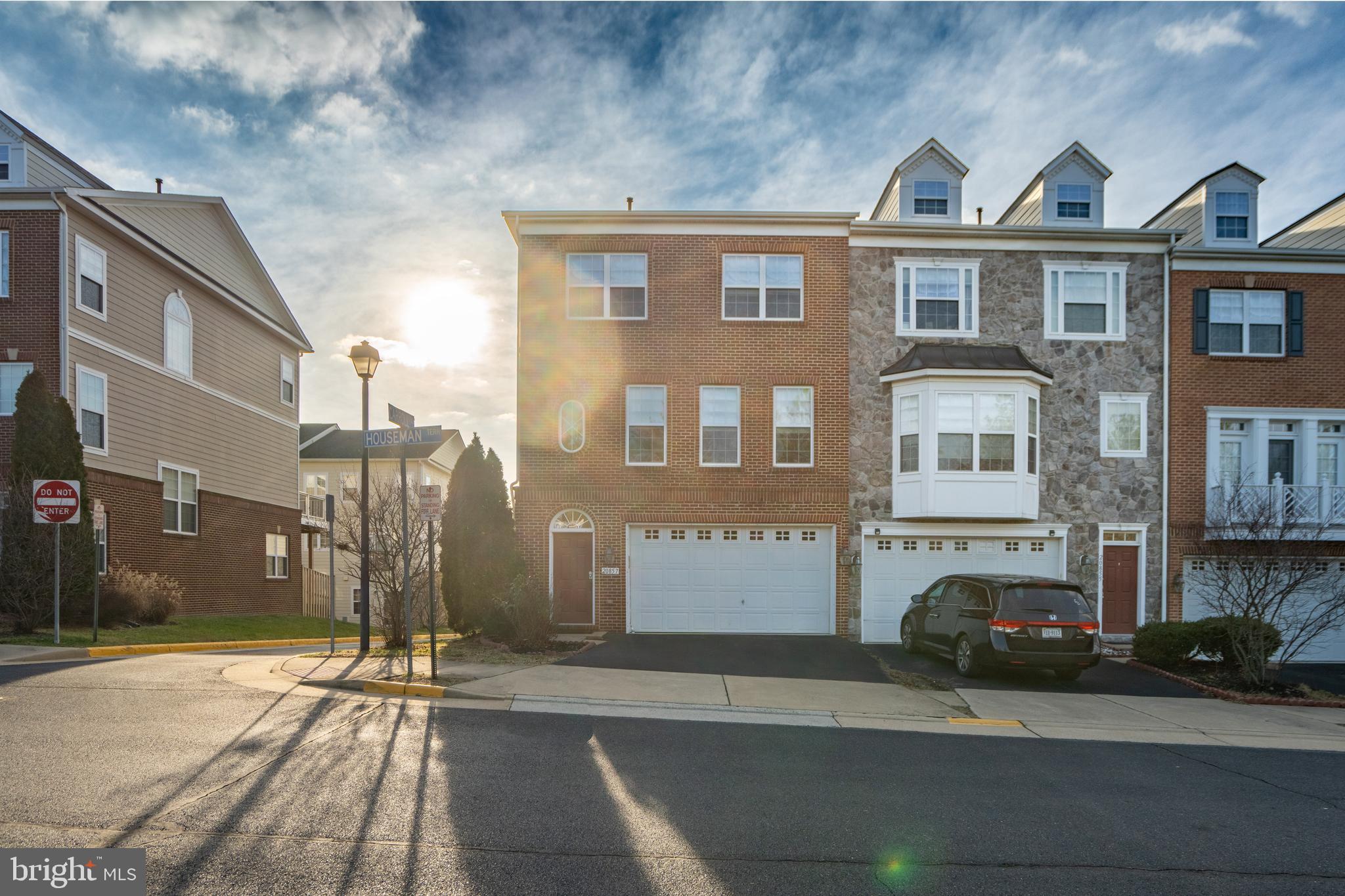 ***For Rent***This lovely Endunit Townhouse has everything you need with 3 finished levels totaling 2,600 square feet of living space. Walk into the vast two story foyer leading you to the open & bright main level with gleaming hardwood floors which stretch throughout. Combined living/dining room with custom moldings & bay window with tons of natural light. Love to cook? Look to further, the gourmet kitchen has everything you need with granite counters, stainless steel appliances, dual wall ovens, gas cook-top, breakfast bar island & more overlooking the family room. Access from the kitchen to the newer trex deck makes it perfect for indoor & outdoor entertaining. As you continue to the upper level you will find 3 spacious bedrooms with walk-in closets & 2 full updated bathrooms. The master suite features a large walk in closet & an oasis bath with dual granite vanities, separate soaking tub, & shower. Continuing to the lower level you will find a sizable recreation room, separate laundry room, utility room, & extra storage room. Walk out to the fully fenced rear yard with patio. Don't forget the prime location with quick access to Route 267, shops, restaurants & more.