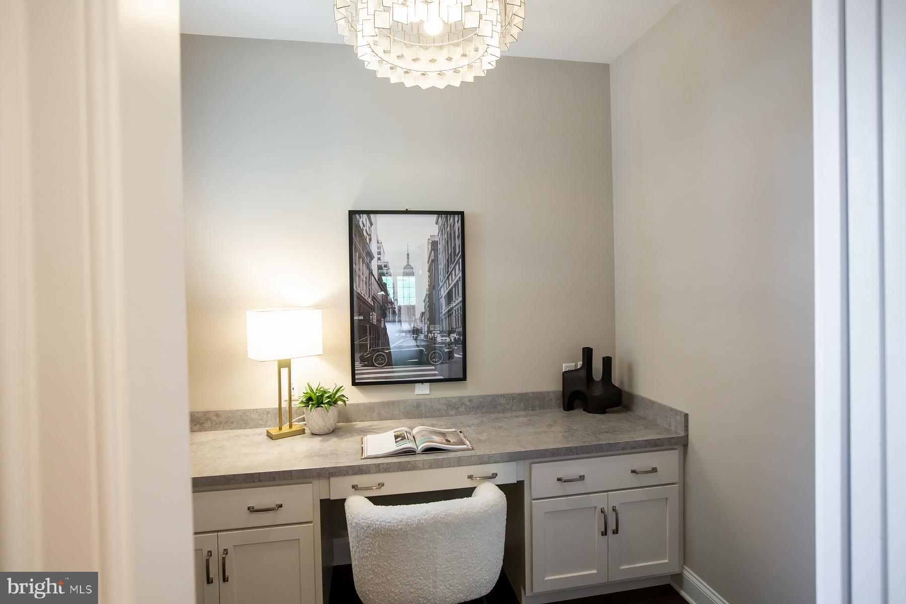 BROOKLAWN - Residential