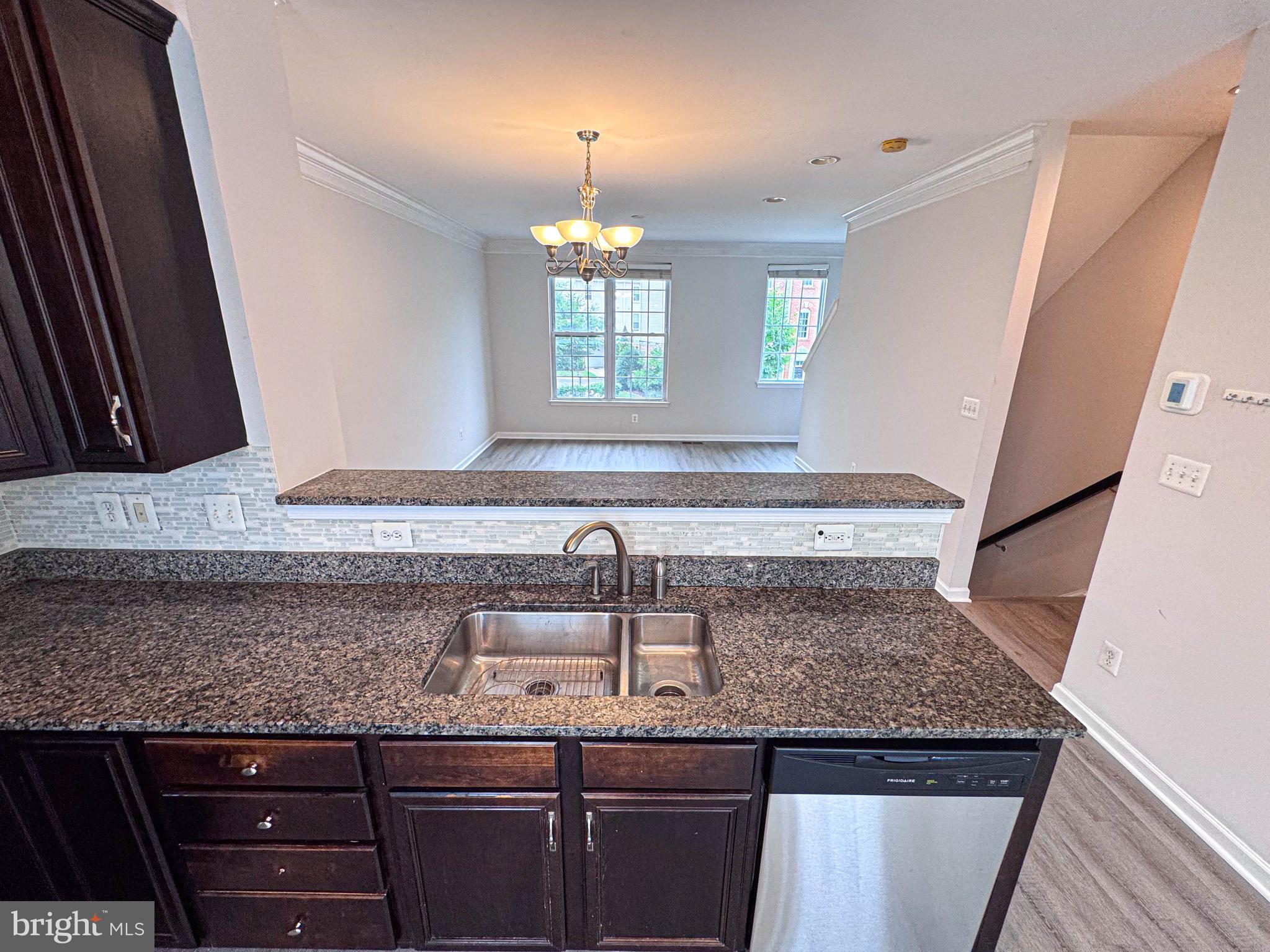 AMBERLEA AT SOUTH RIDING - Residential
