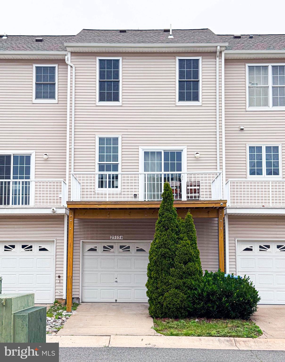 AMBERLEA AT SOUTH RIDING - Residential