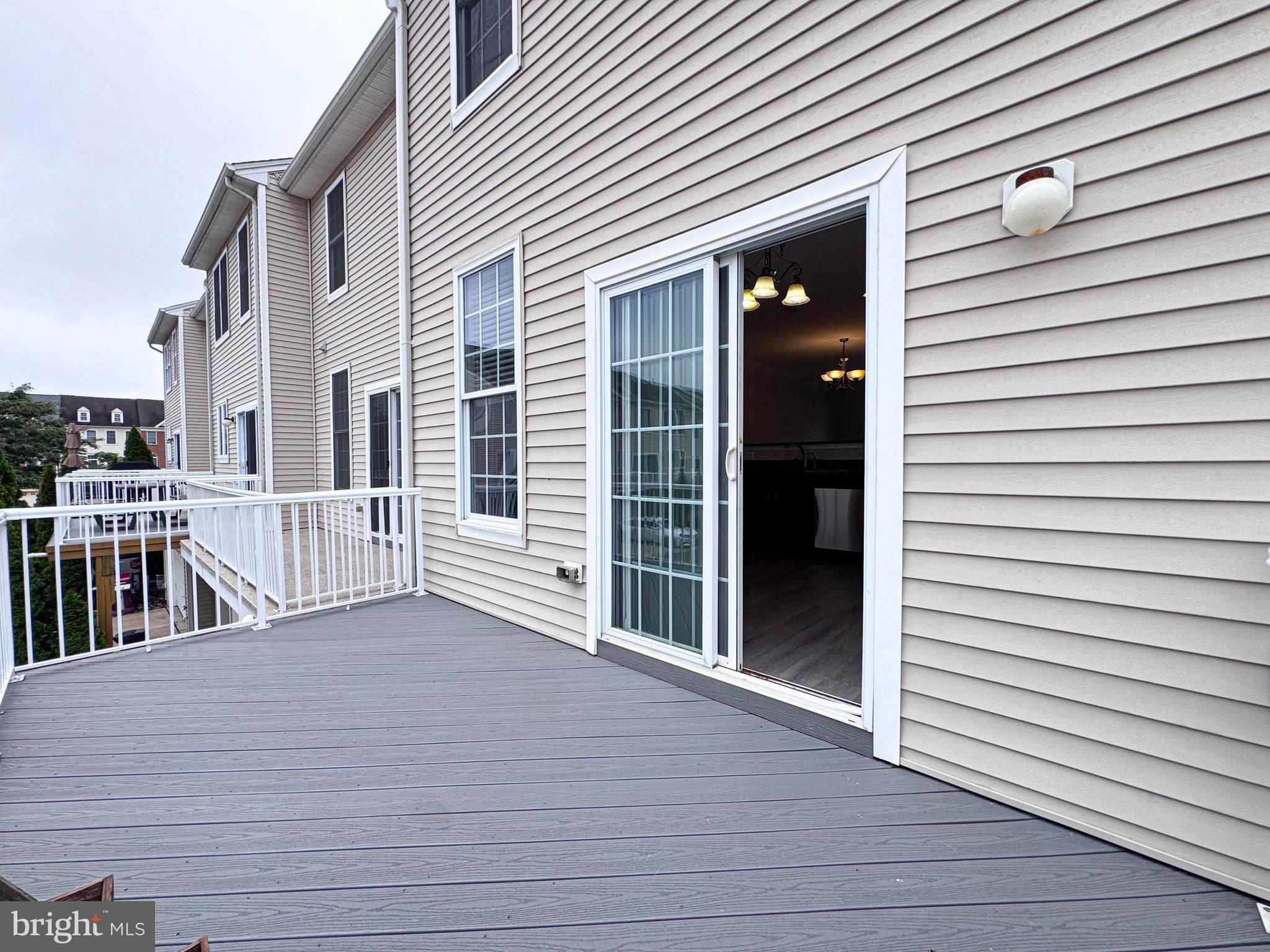 AMBERLEA AT SOUTH RIDING - Residential