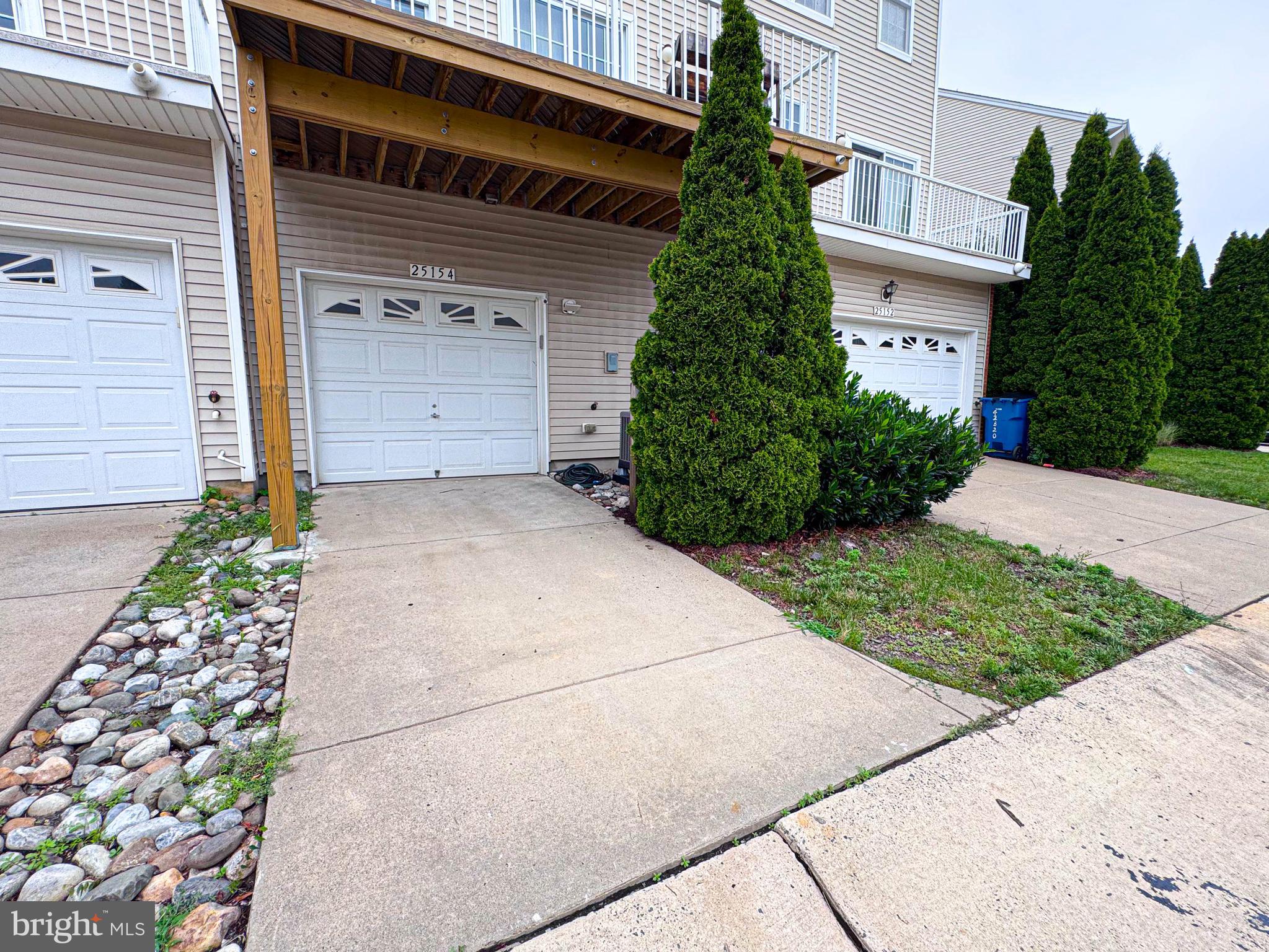 AMBERLEA AT SOUTH RIDING - Residential