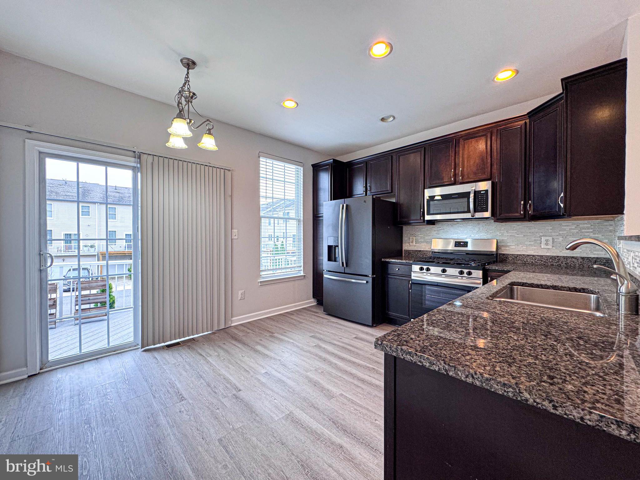 AMBERLEA AT SOUTH RIDING - Residential
