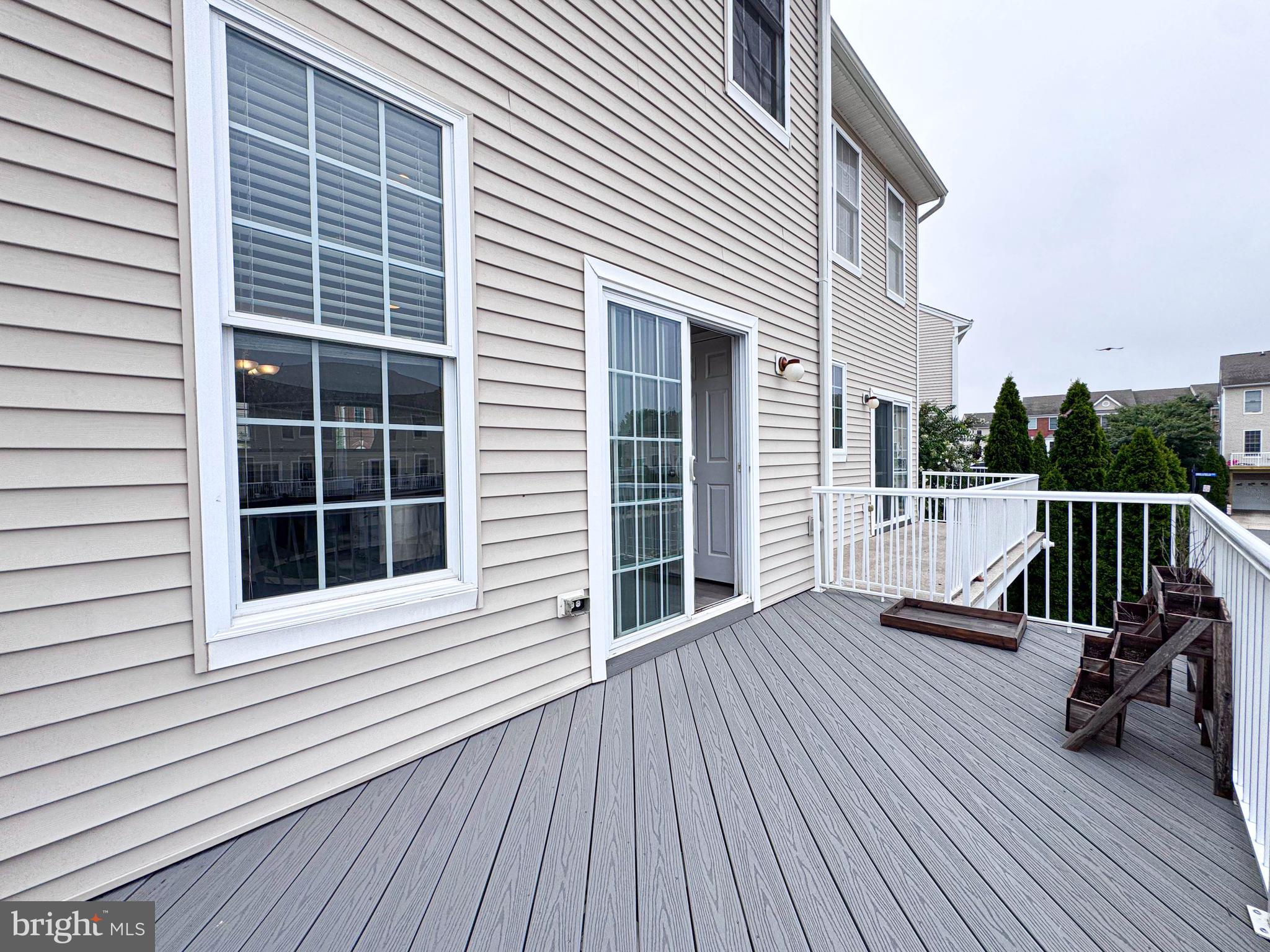 AMBERLEA AT SOUTH RIDING - Residential
