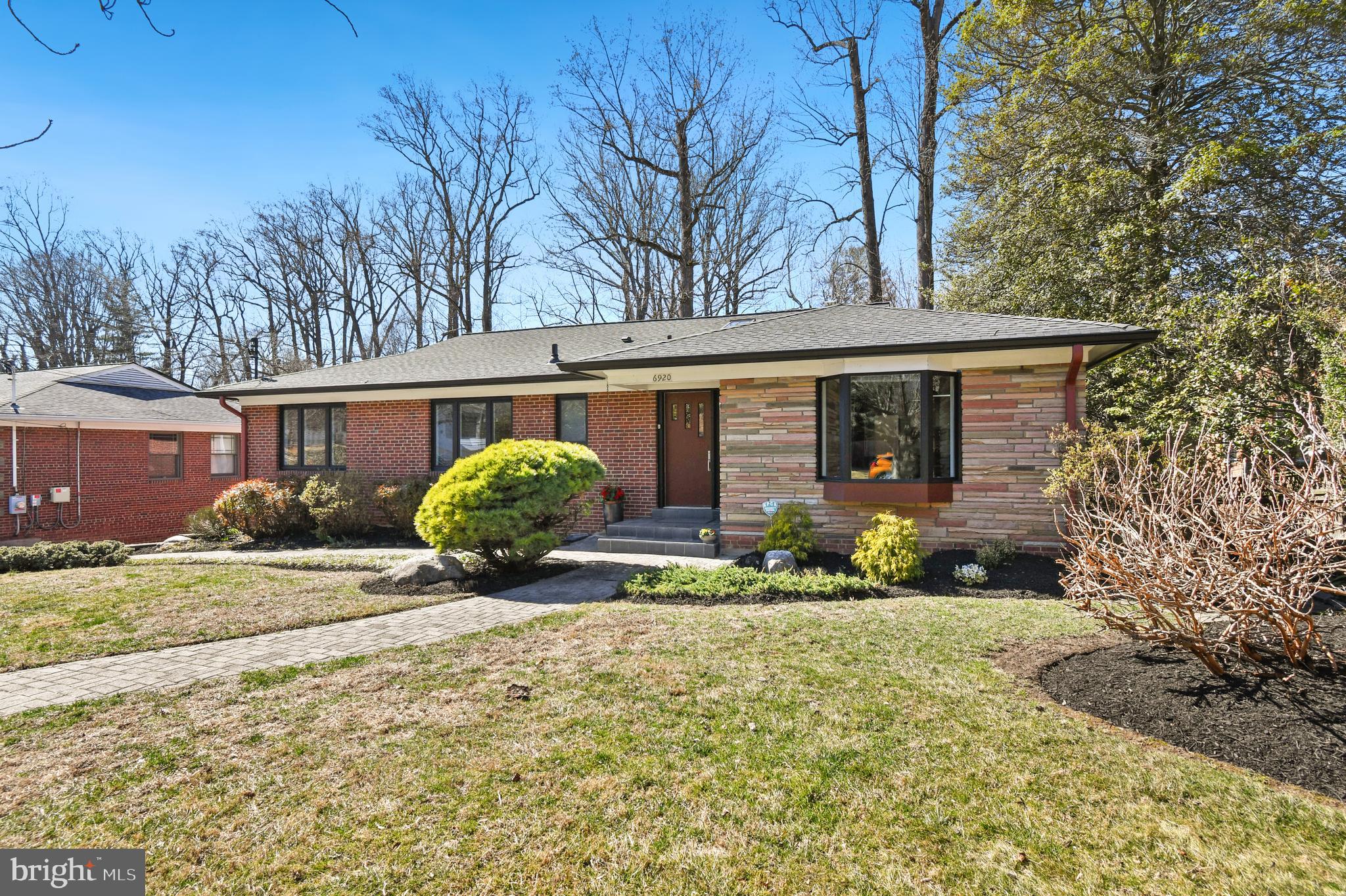 KENWOOD PARK - Residential