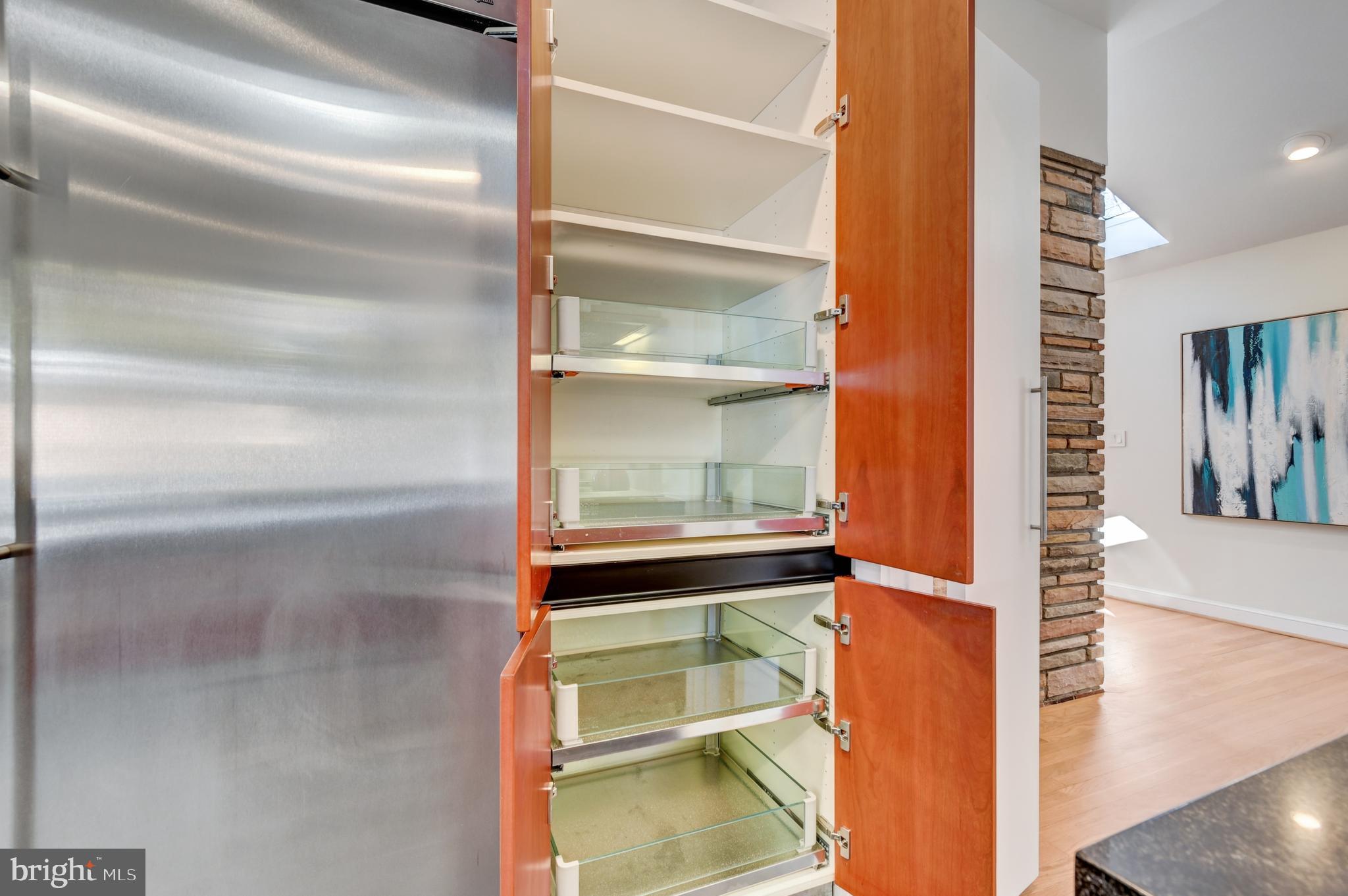 KENWOOD PARK - Residential