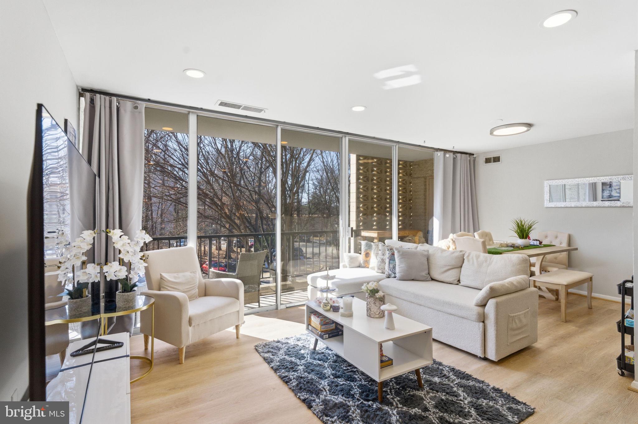 IVYMOUNT COURT - Residential