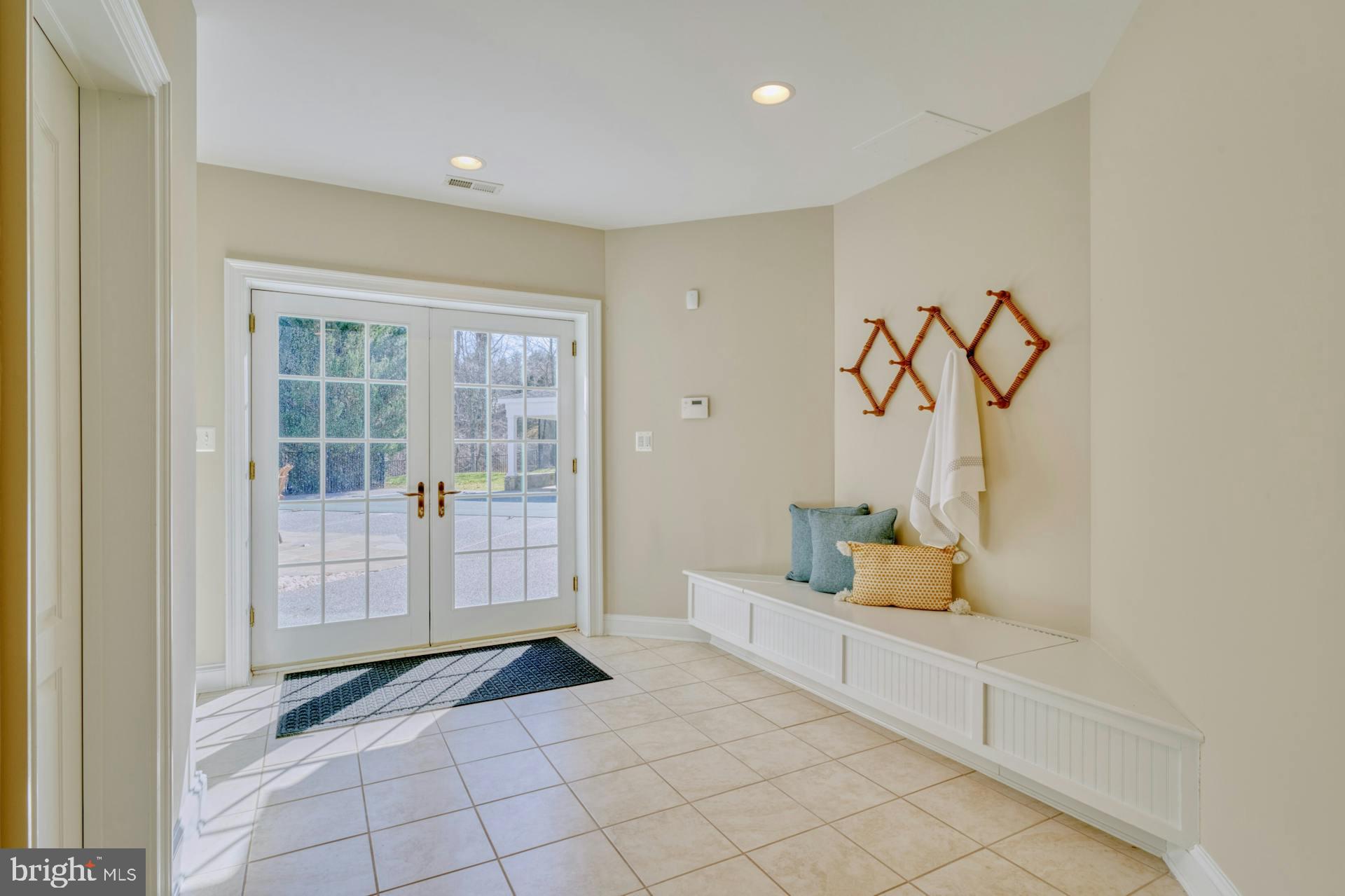 BEACON HILL - Residential