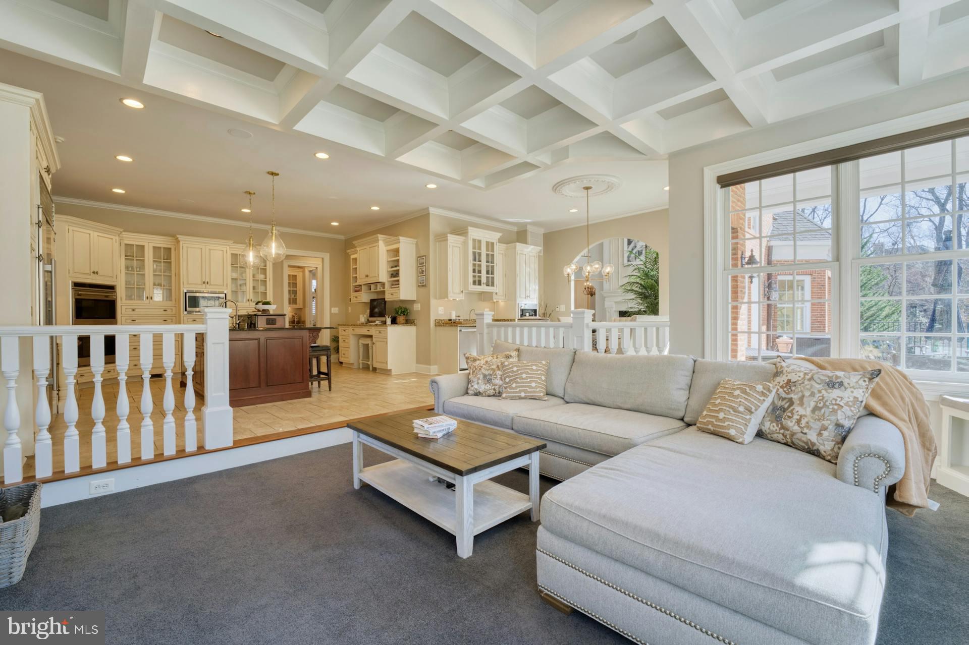 BEACON HILL - Residential