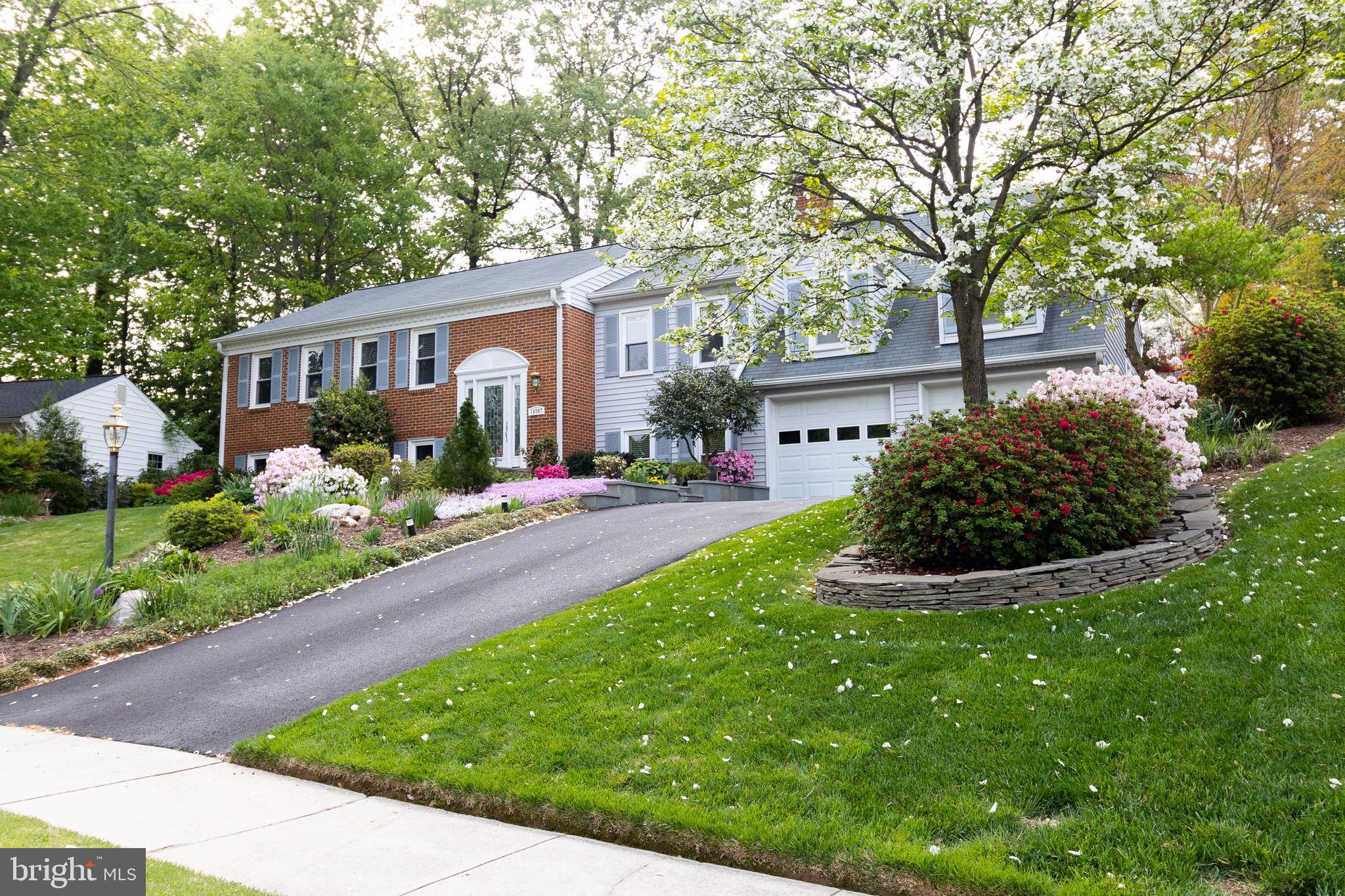 MIDDLERIDGE - Residential