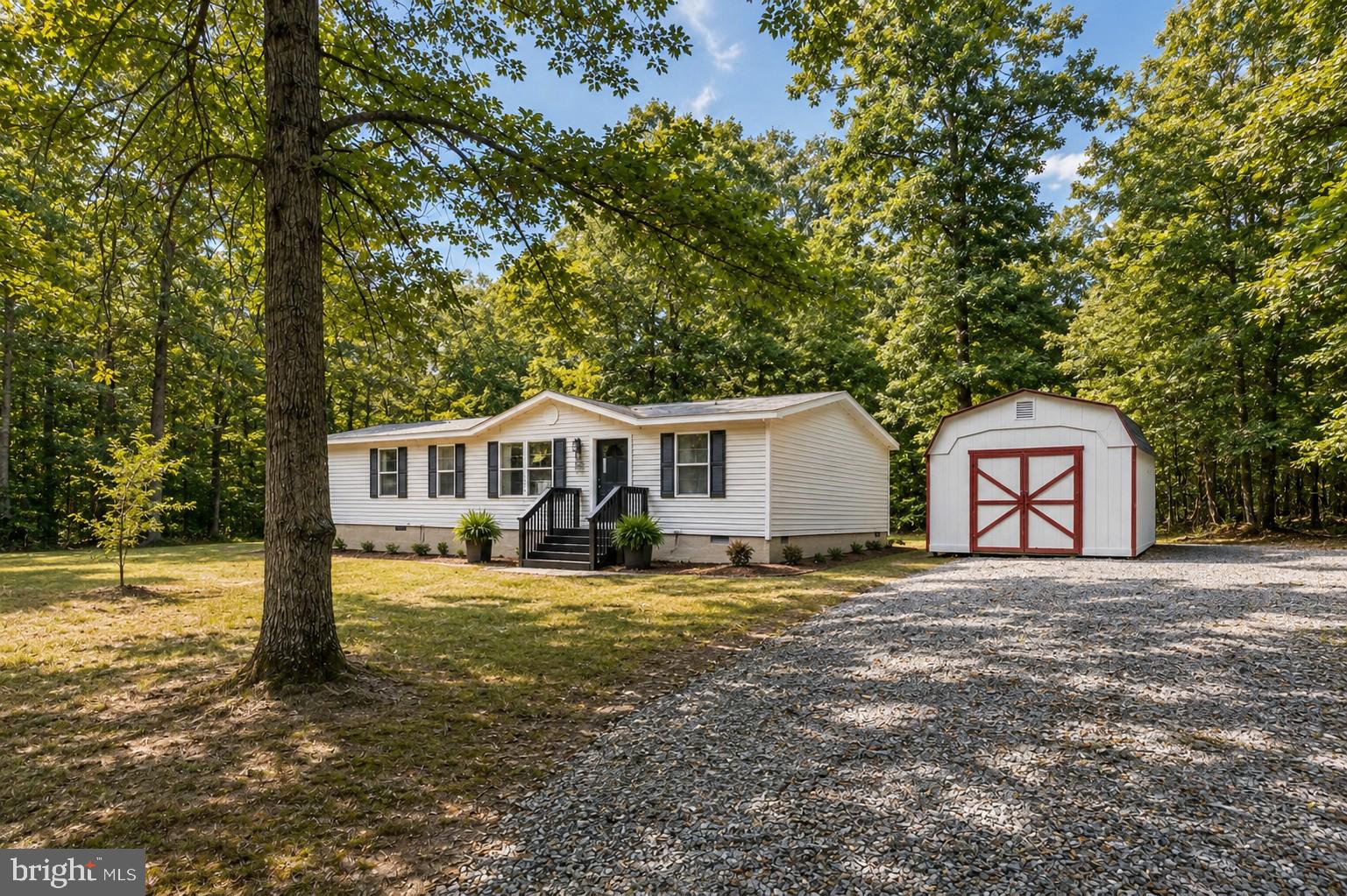 THE HOLMES ESTATES - Residential